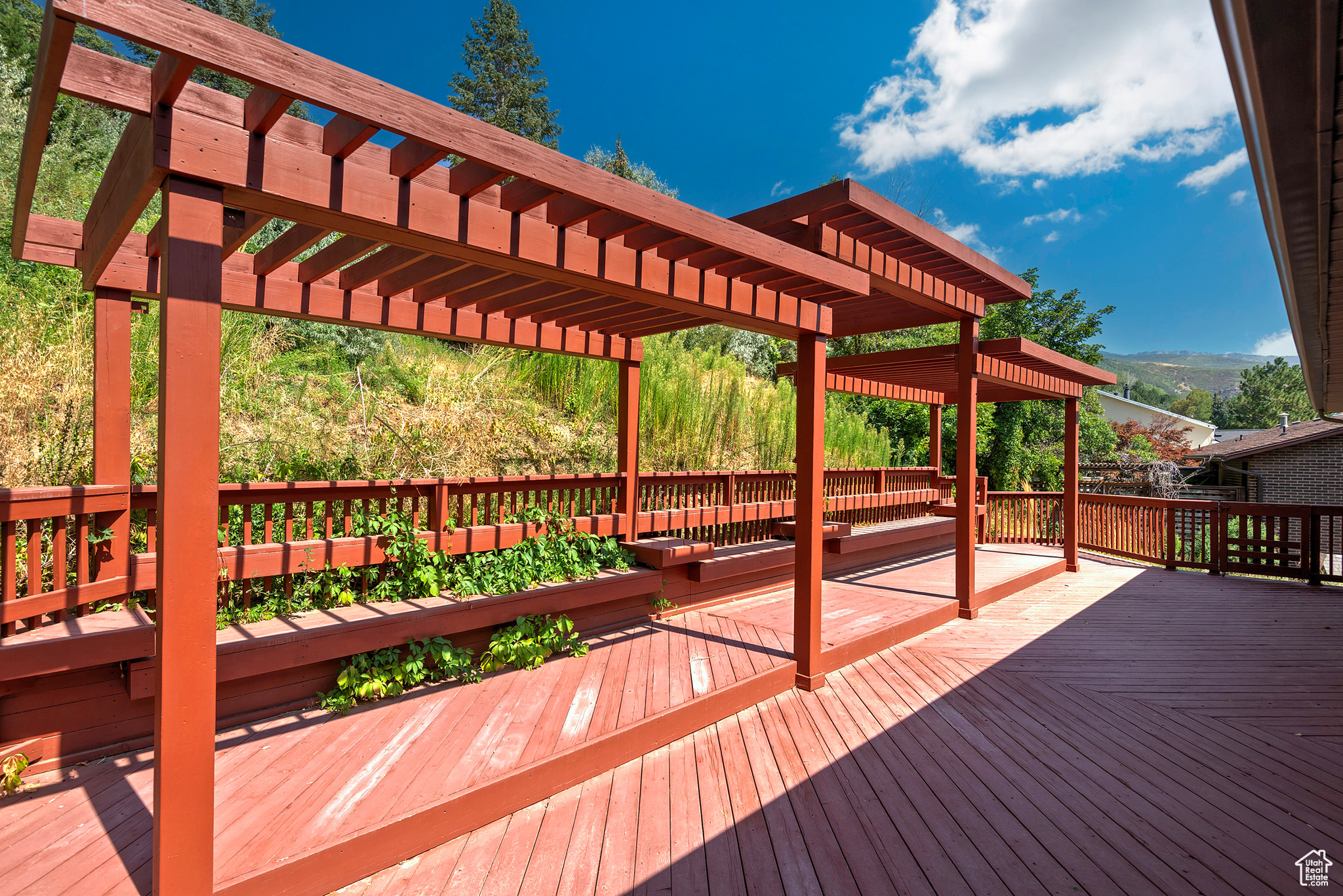 NORTHERN HILLS - Residential
