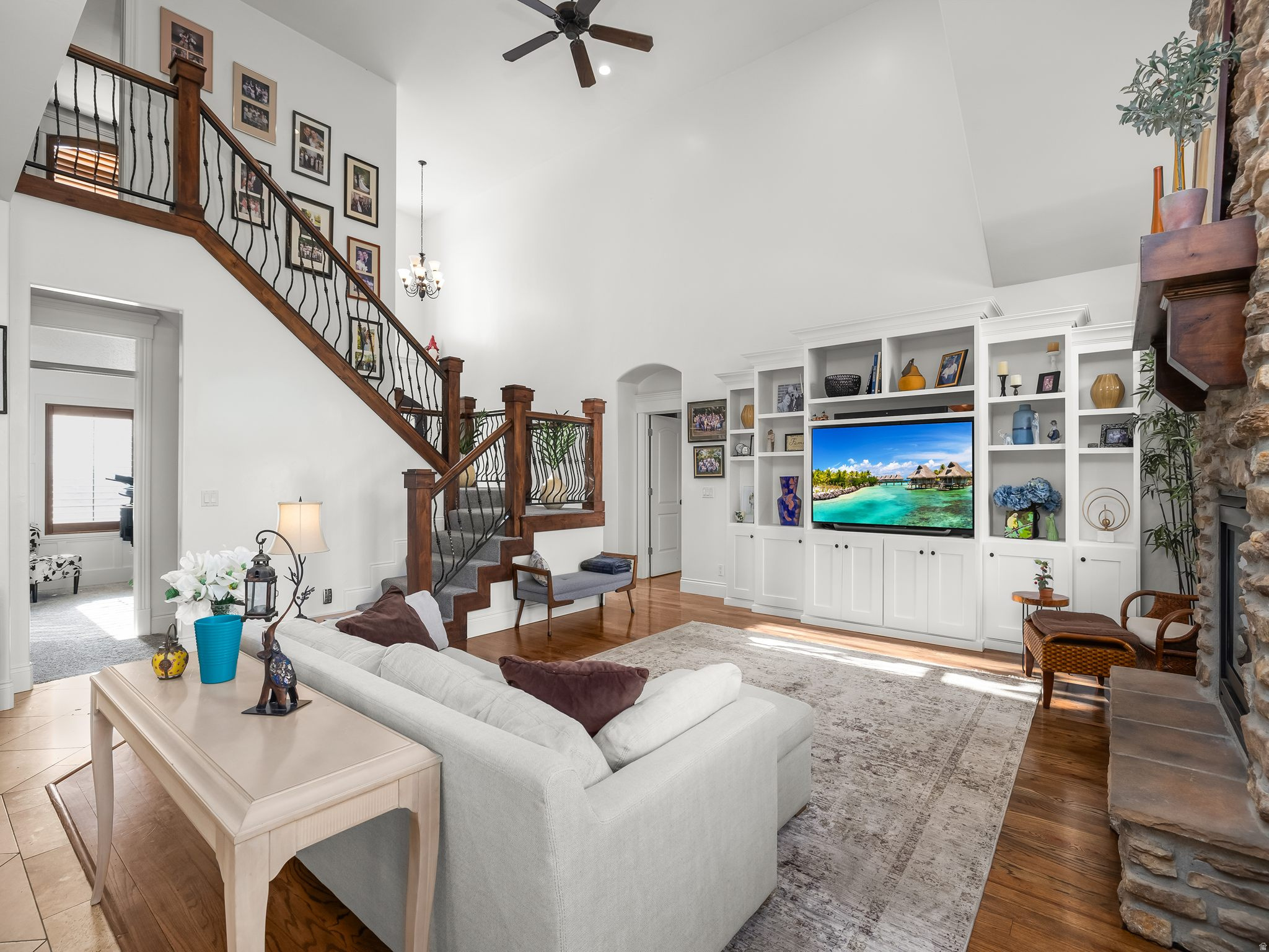 HAWKES LANDING - Residential