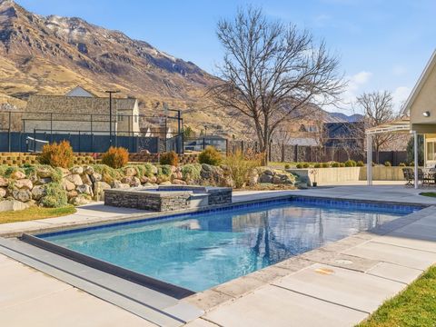 Tiny photo for 472 W 2760 N, Pleasant Grove, UT 84062 (MLS # 2129506)