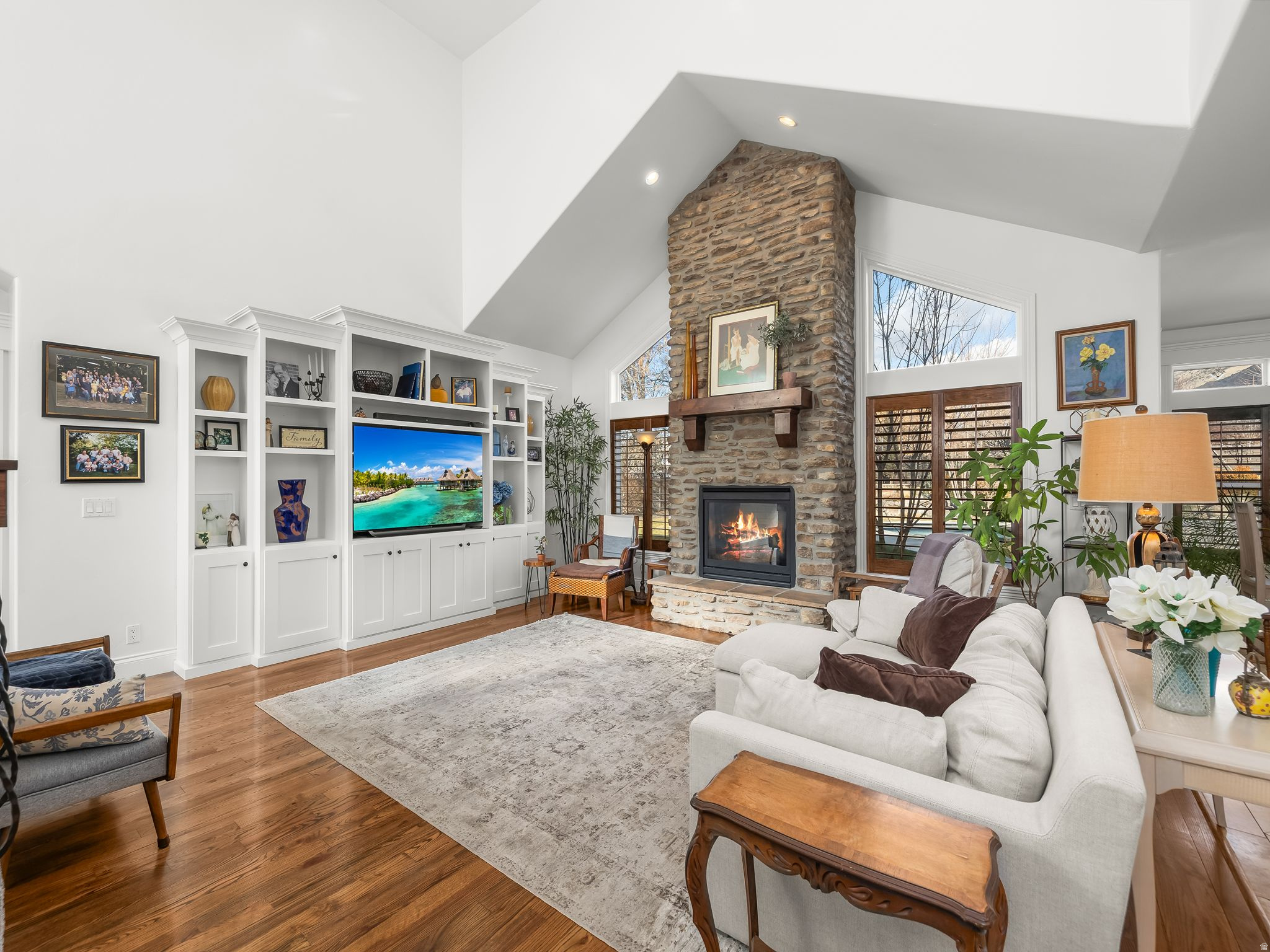 HAWKES LANDING - Residential