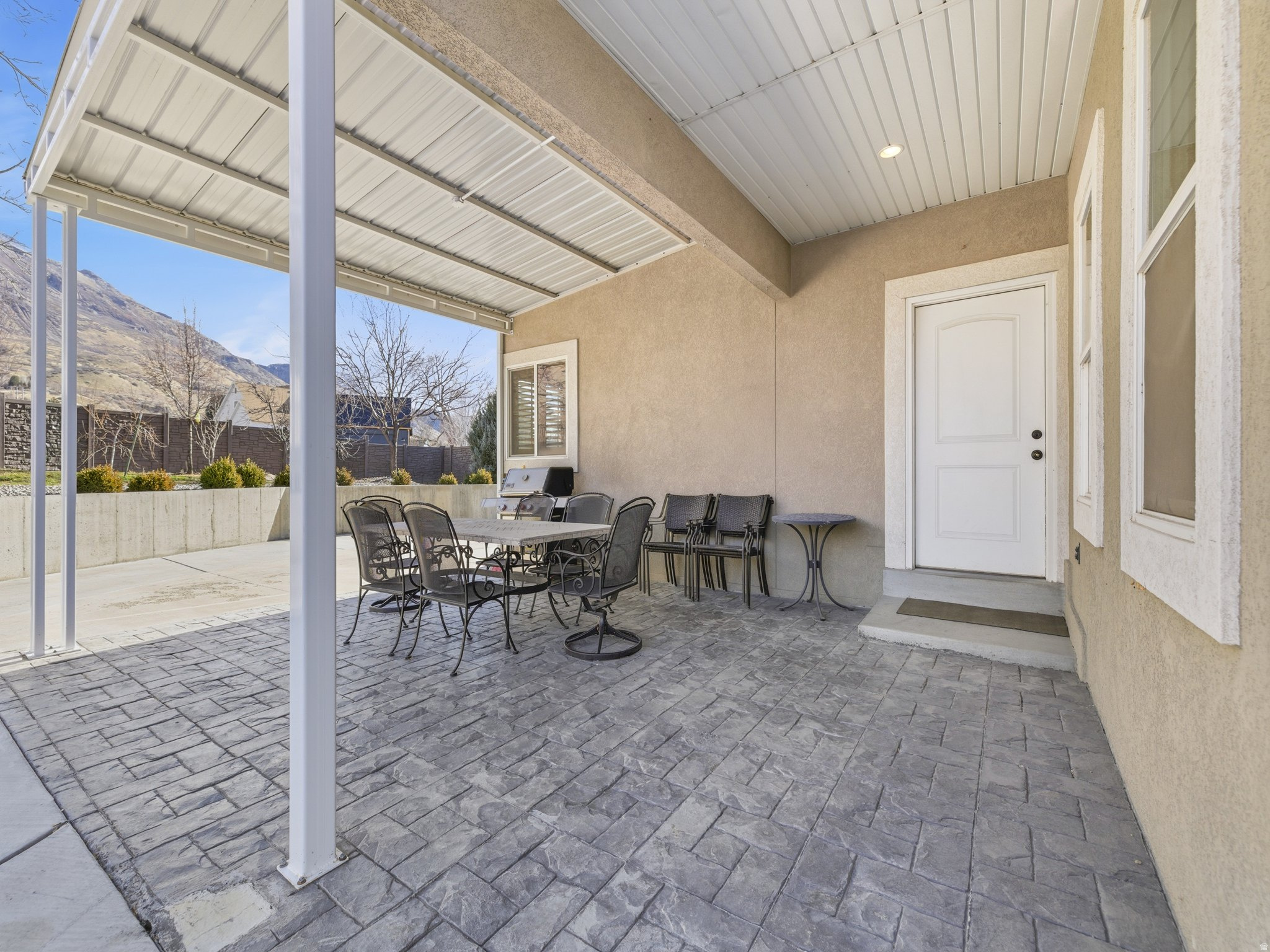 HAWKES LANDING - Residential