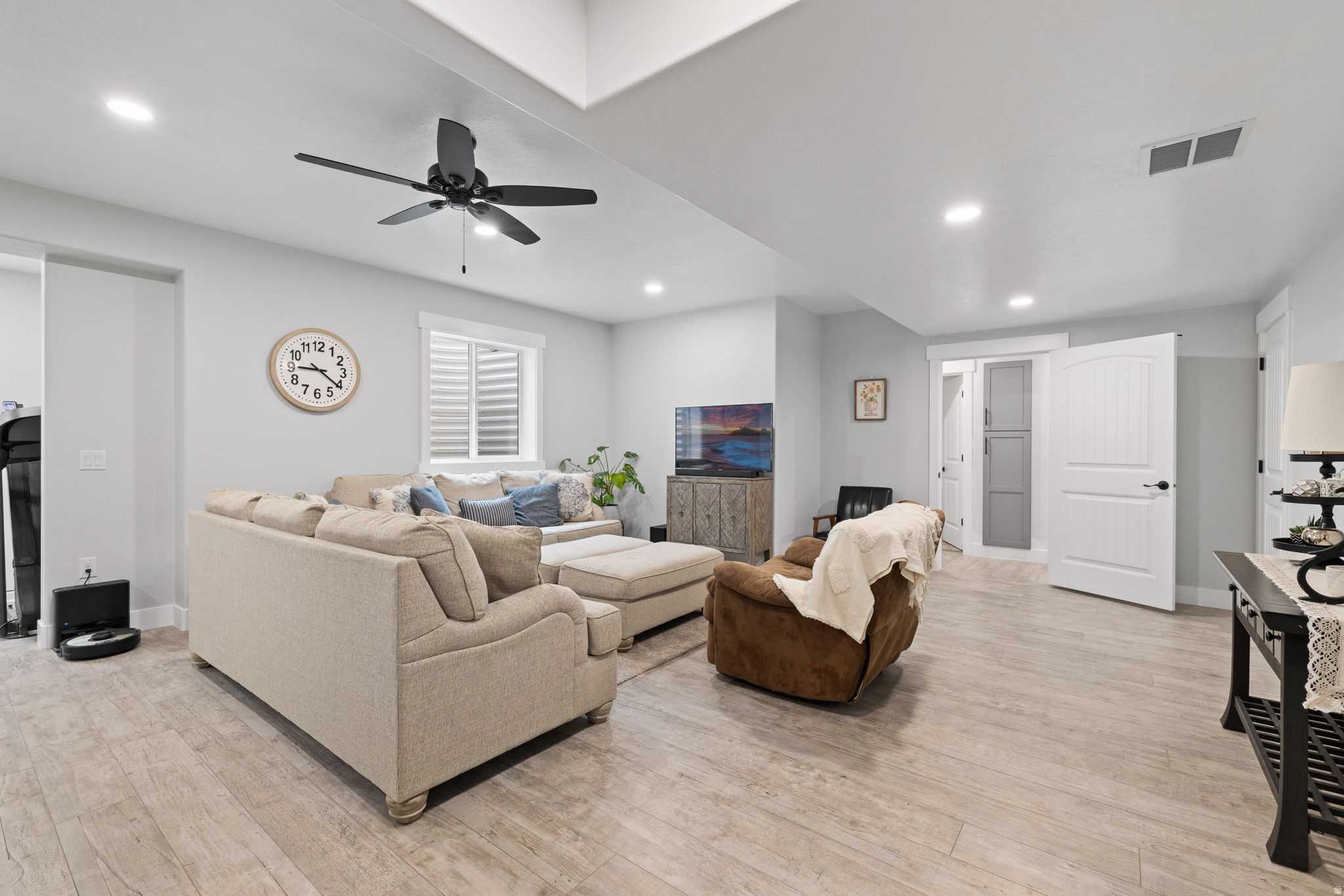 LOAFER MOUNTAIN VIEW - Residential