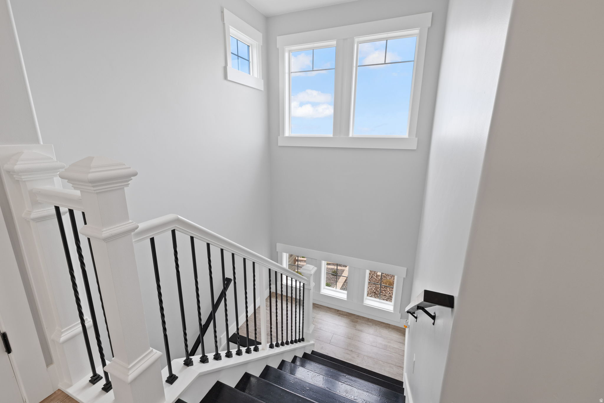 LOAFER MOUNTAIN VIEW - Residential