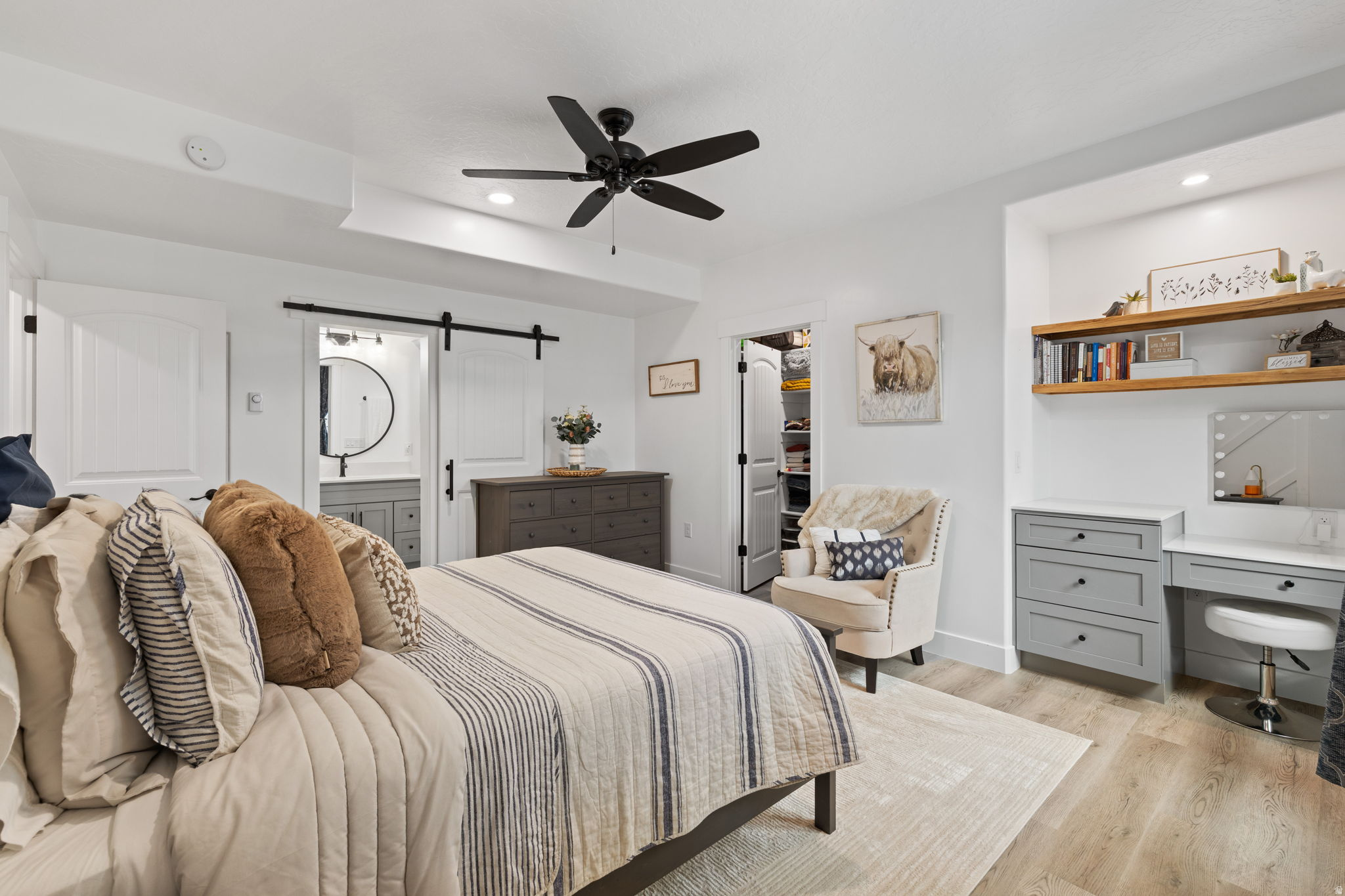 LOAFER MOUNTAIN VIEW - Residential