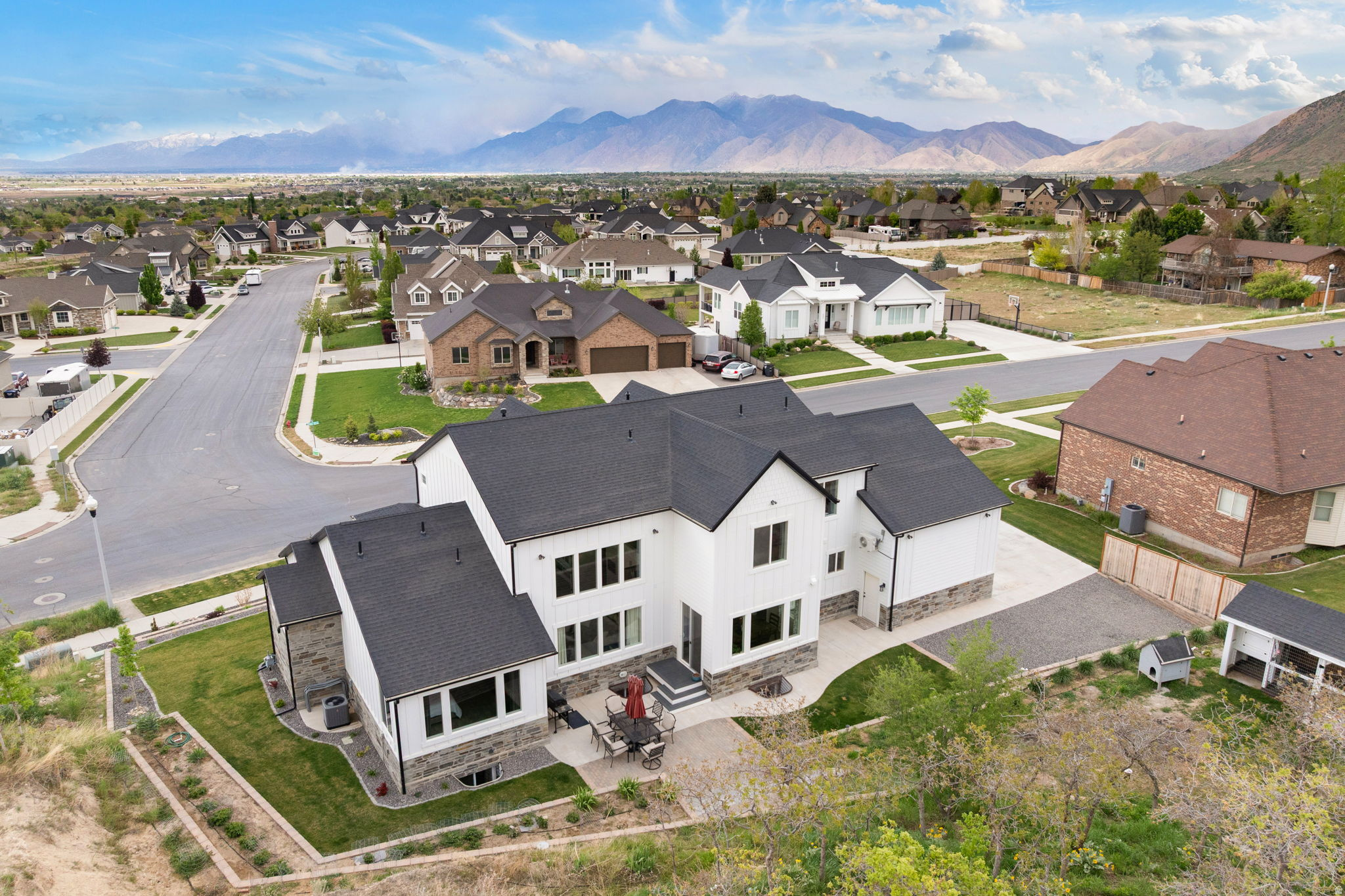 LOAFER MOUNTAIN VIEW - Residential