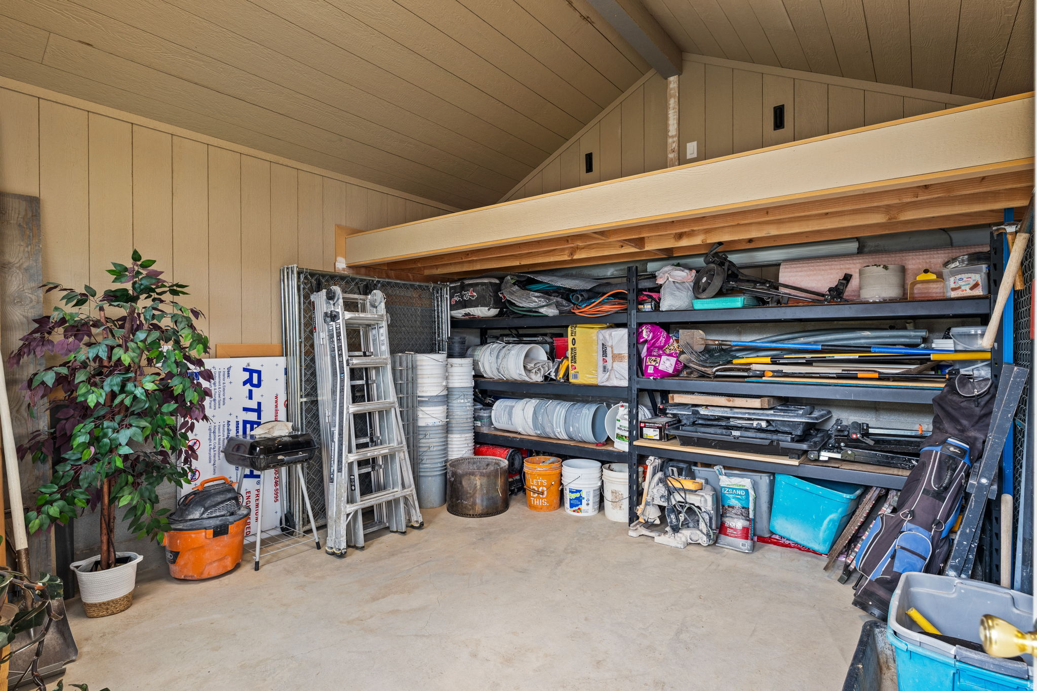 LOAFER MOUNTAIN VIEW - Residential