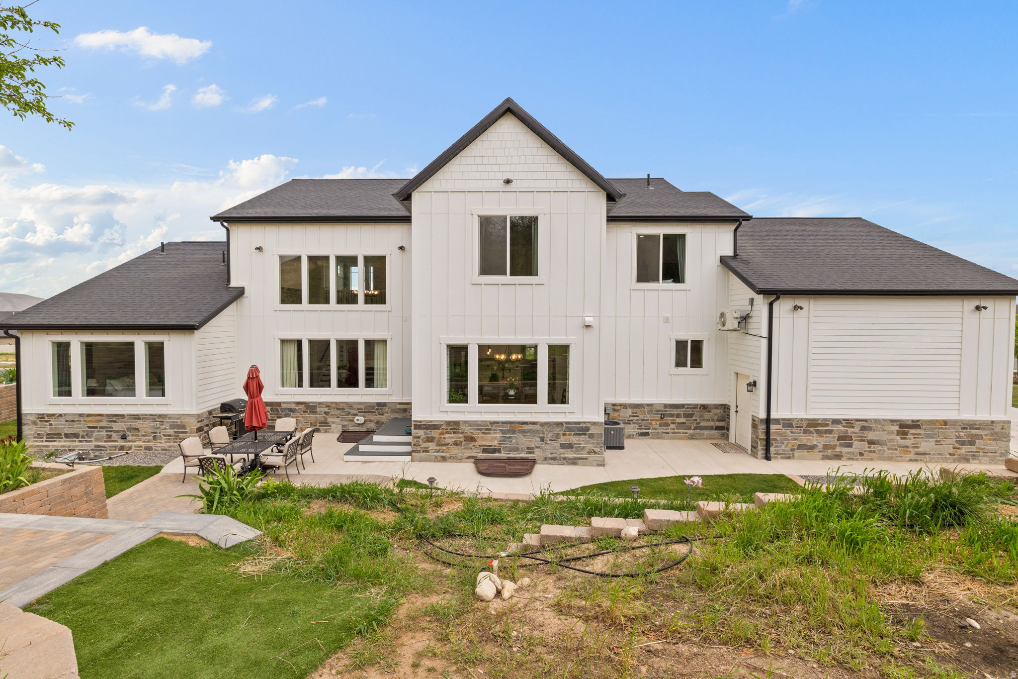 LOAFER MOUNTAIN VIEW - Residential