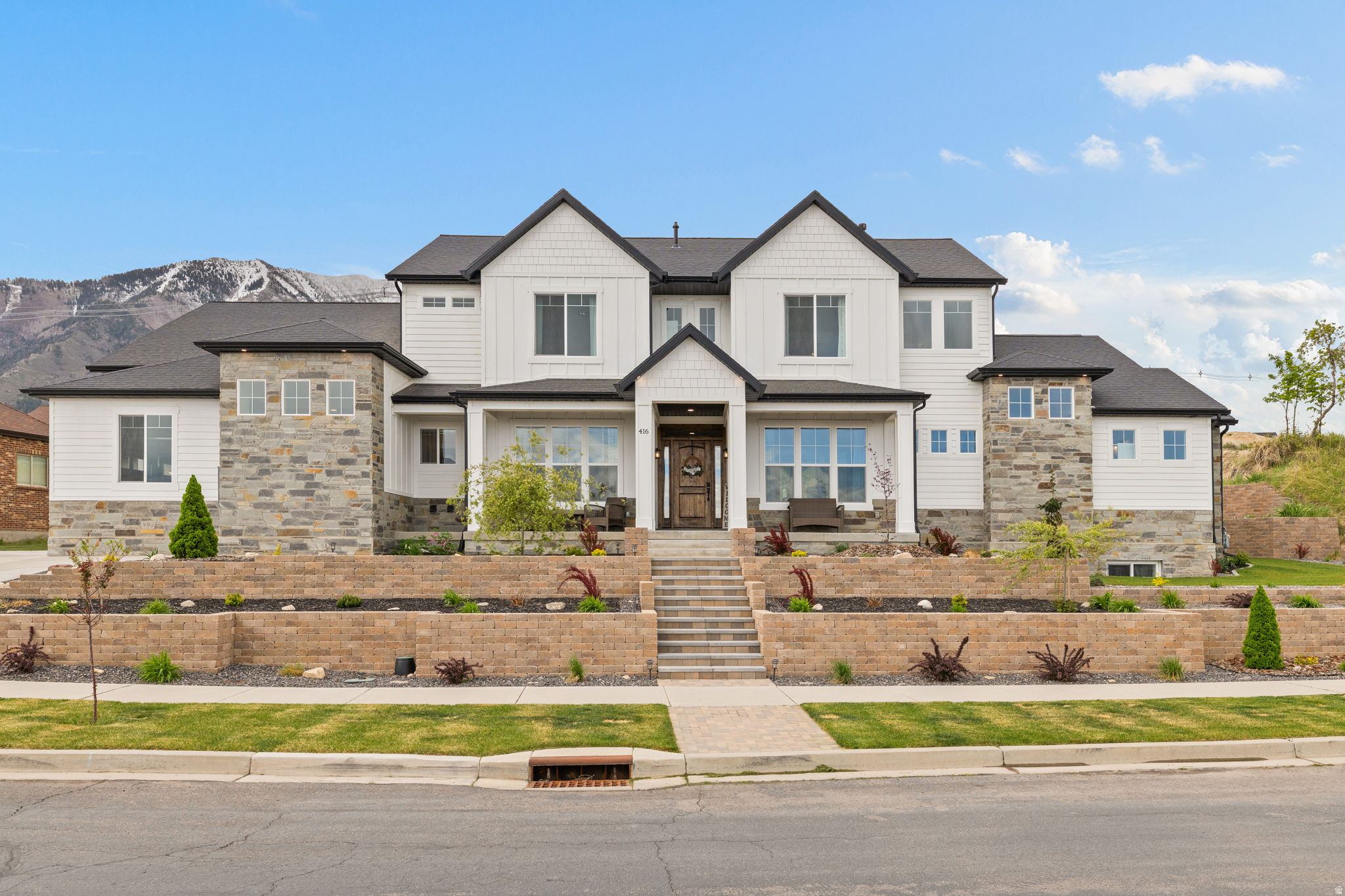 LOAFER MOUNTAIN VIEW - Residential