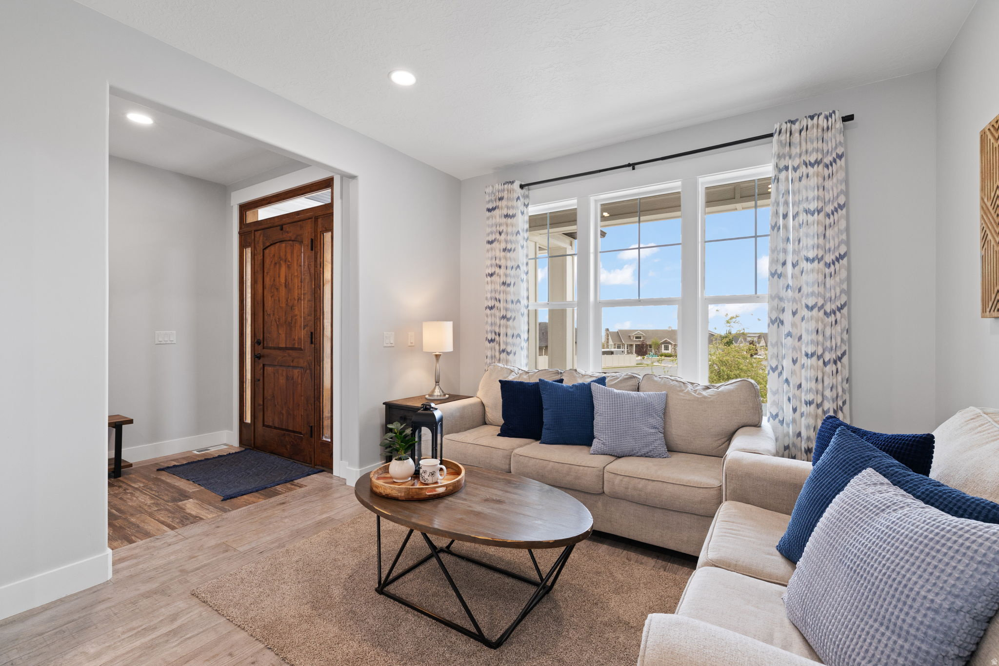 LOAFER MOUNTAIN VIEW - Residential