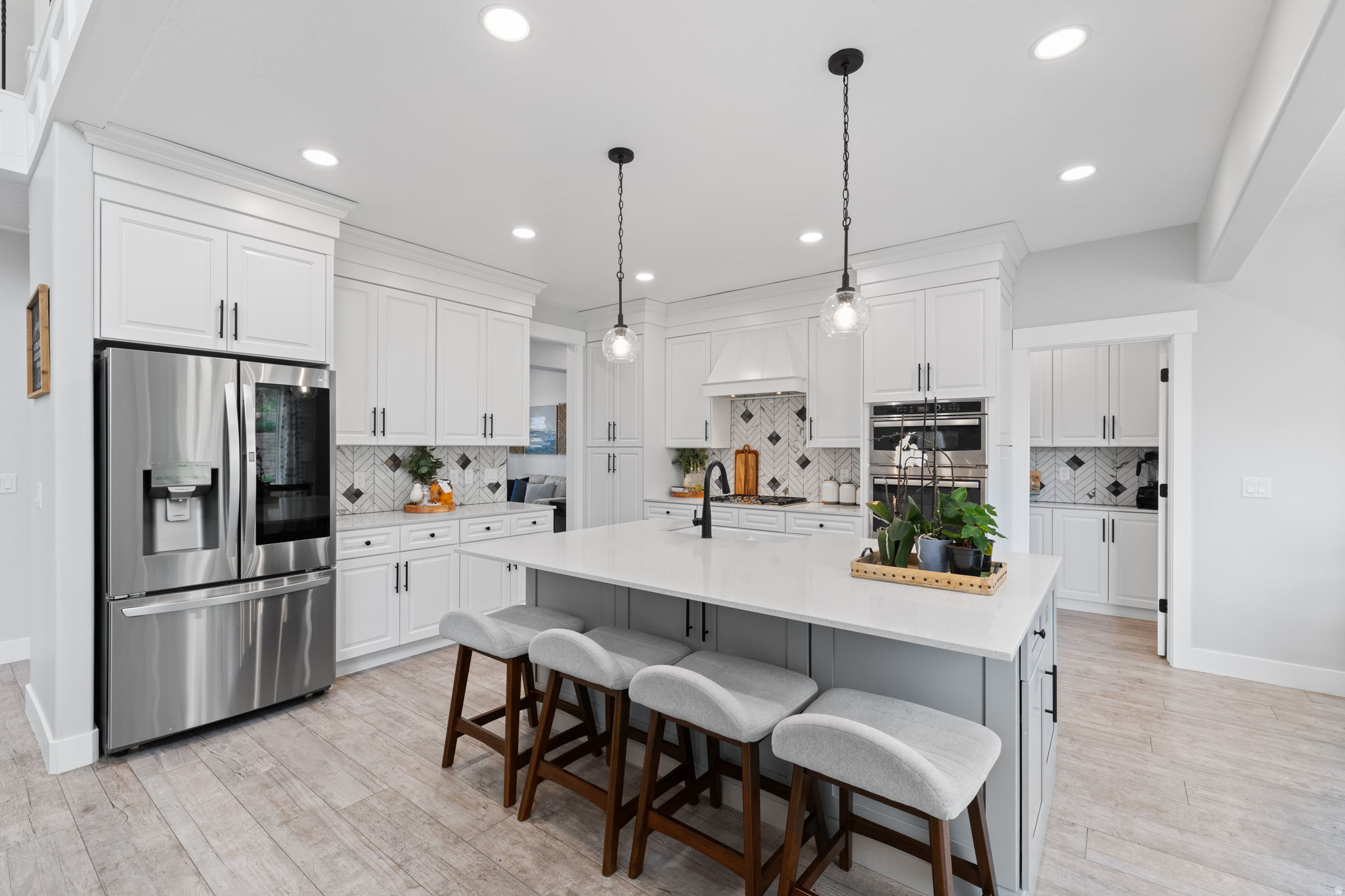 LOAFER MOUNTAIN VIEW - Residential