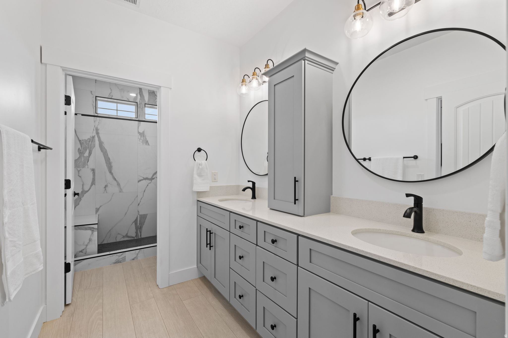 LOAFER MOUNTAIN VIEW - Residential