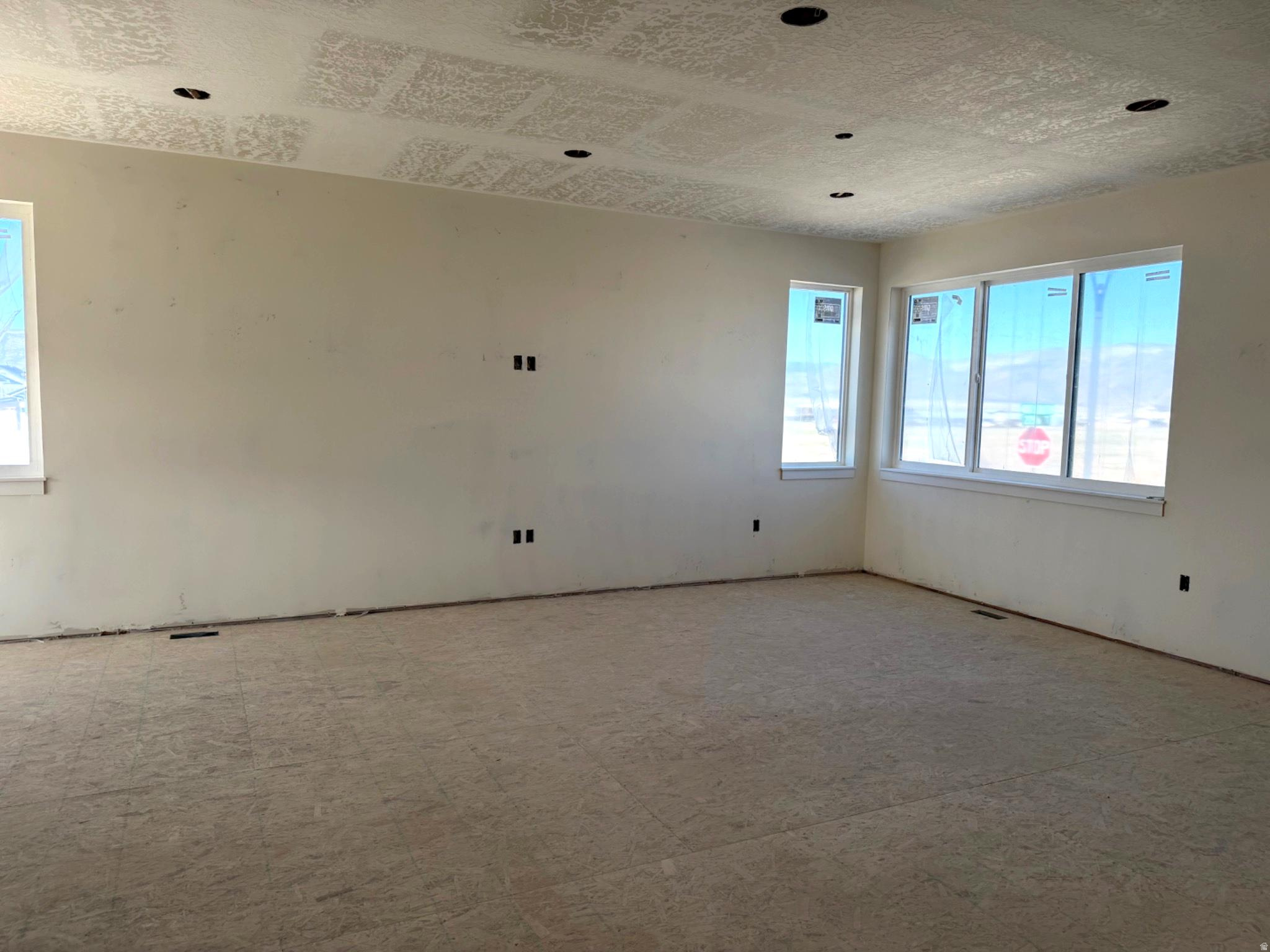 EPHRAIM CROSSING - Residential