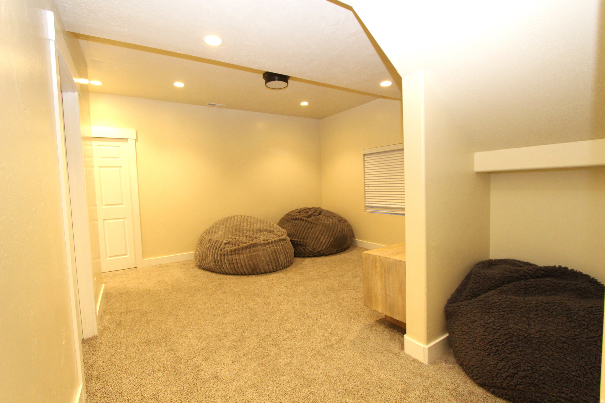 SUNCREST - Residential