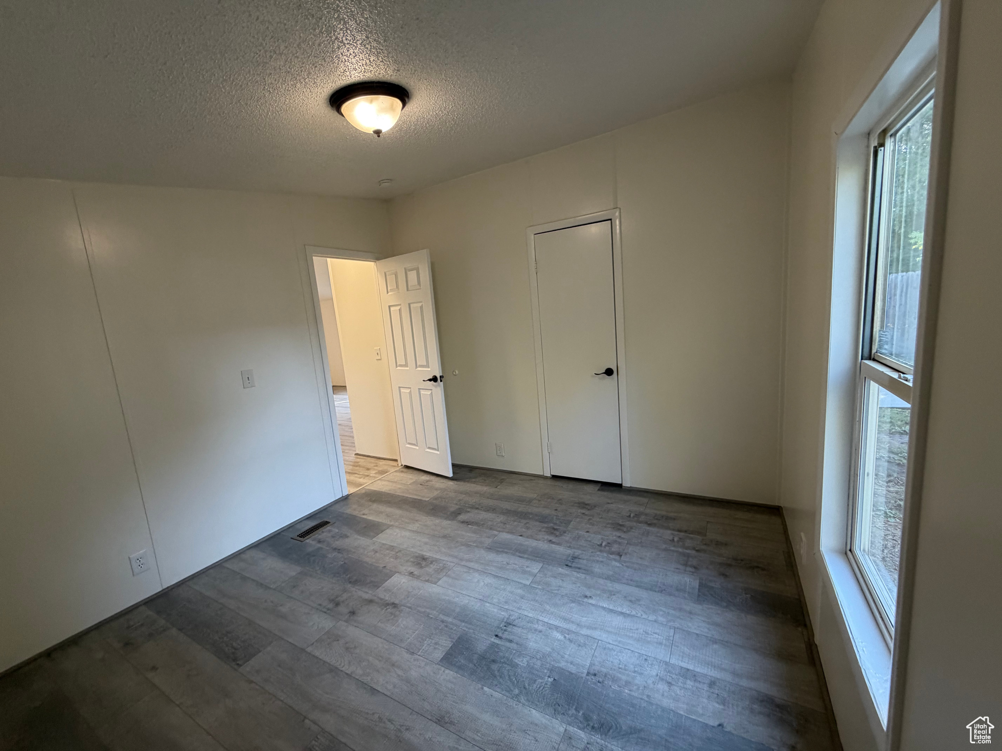 WEST OGDEN HEIGHTS - Residential