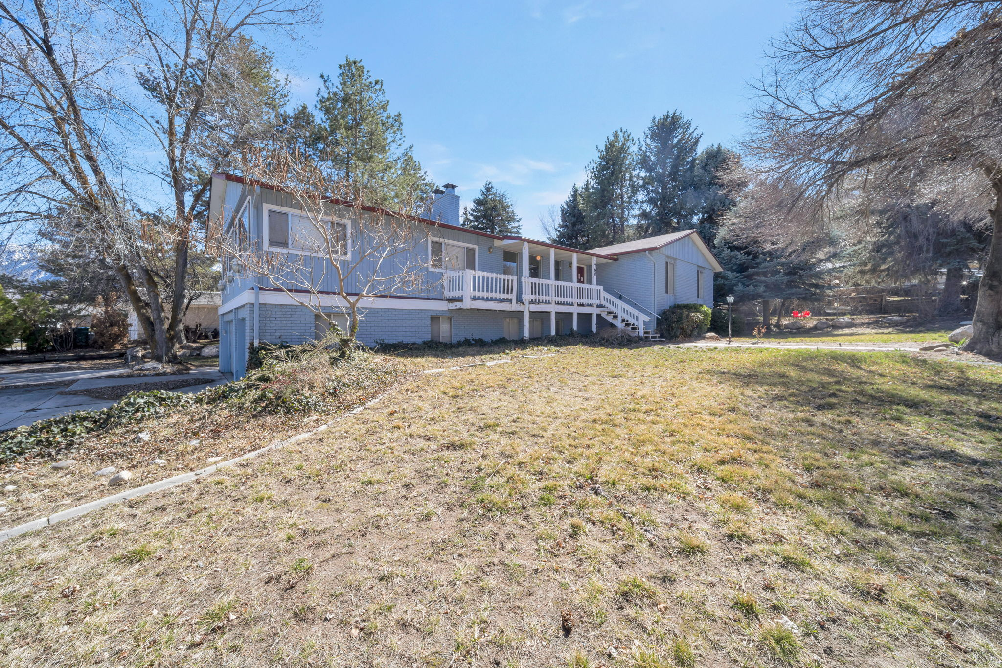 CREEK RD TERRACE - Residential