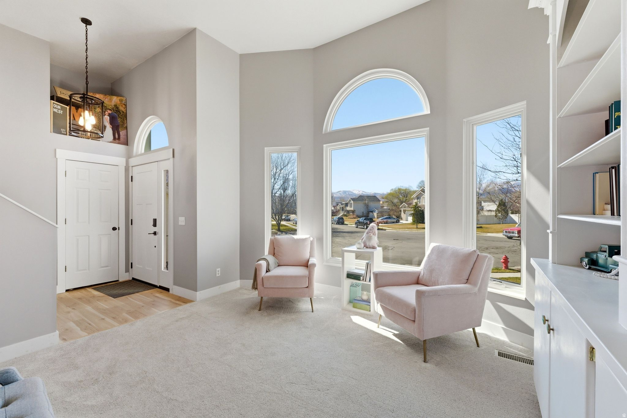 GOLDEN MEADOWS - Residential