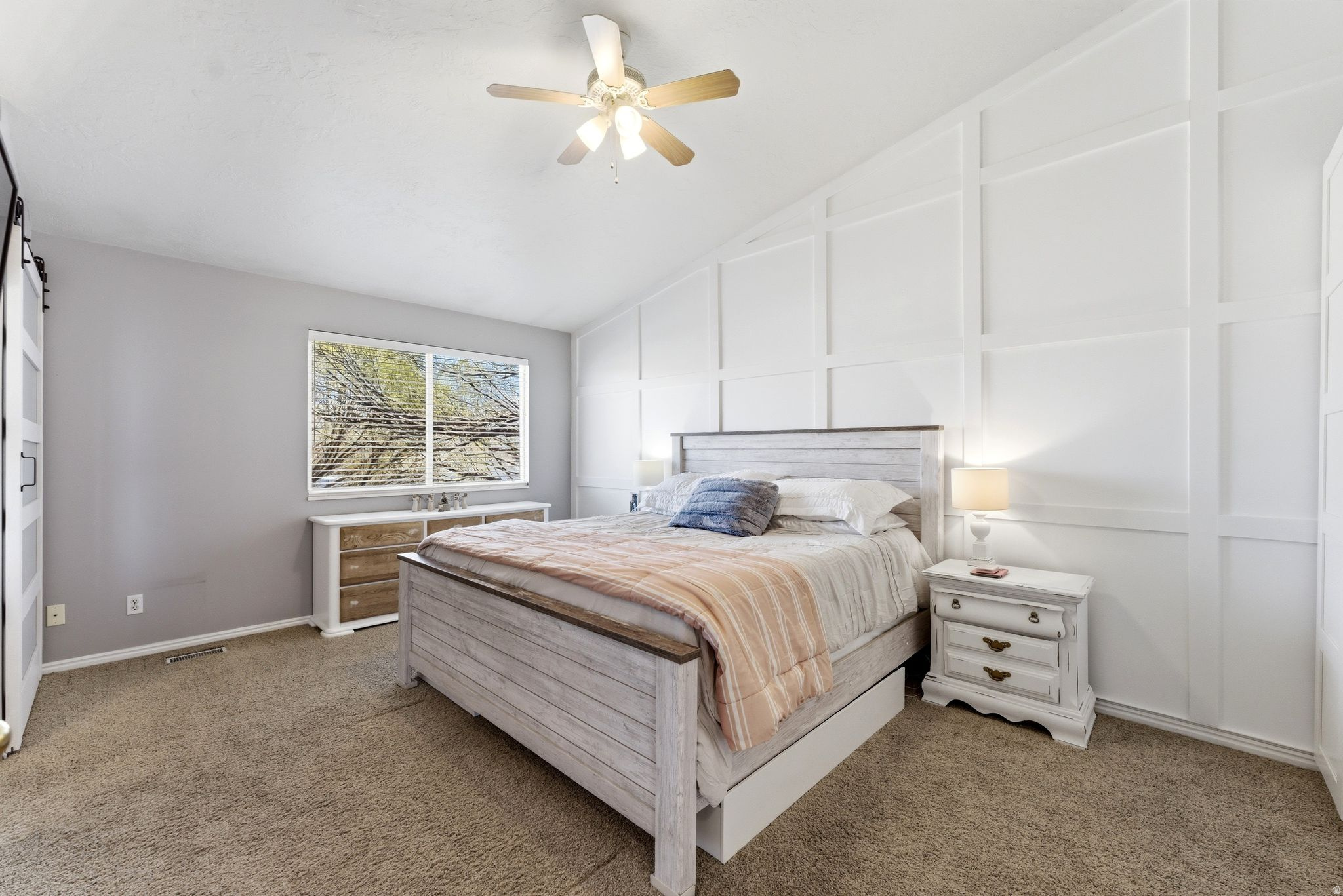 GOLDEN MEADOWS - Residential