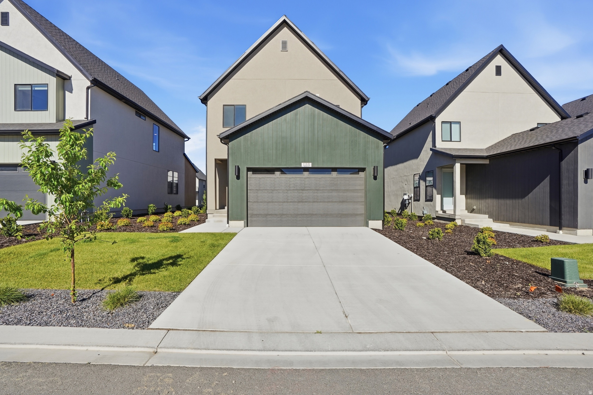 WILLOW CREEK - Residential