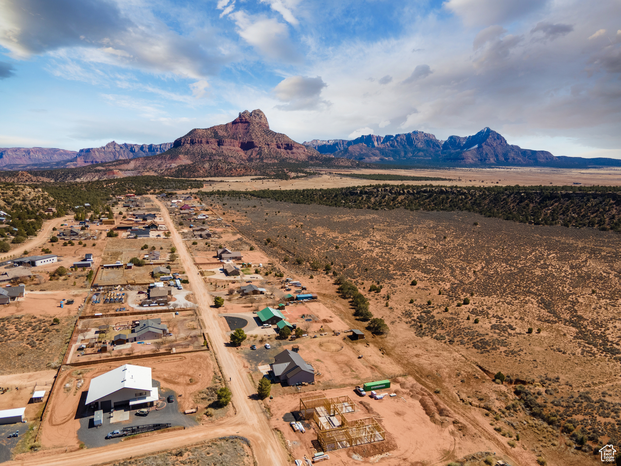APPLE VALLEY RANCH GOOSEBERRY 1 - Residential