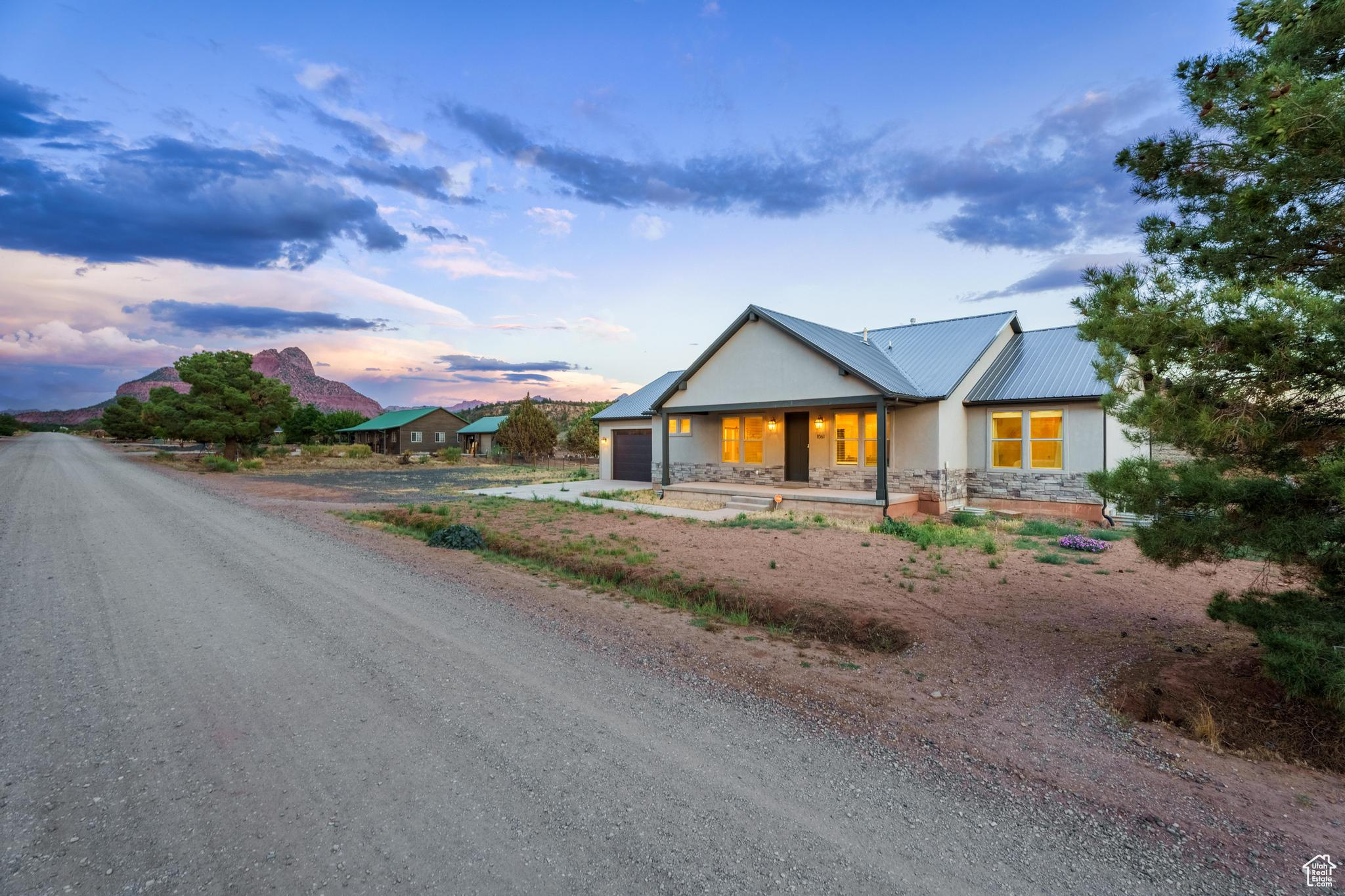 APPLE VALLEY RANCH GOOSEBERRY 1 - Residential