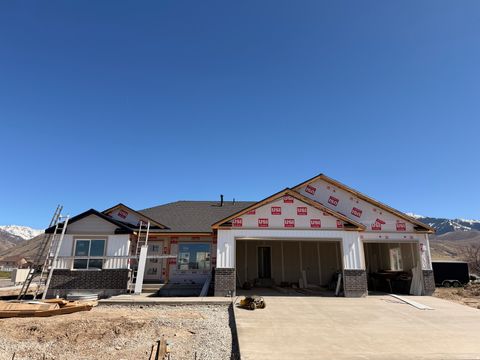 Homes For Sale - 472 N 510<br/> Cache County, Smithfield, UT 84335