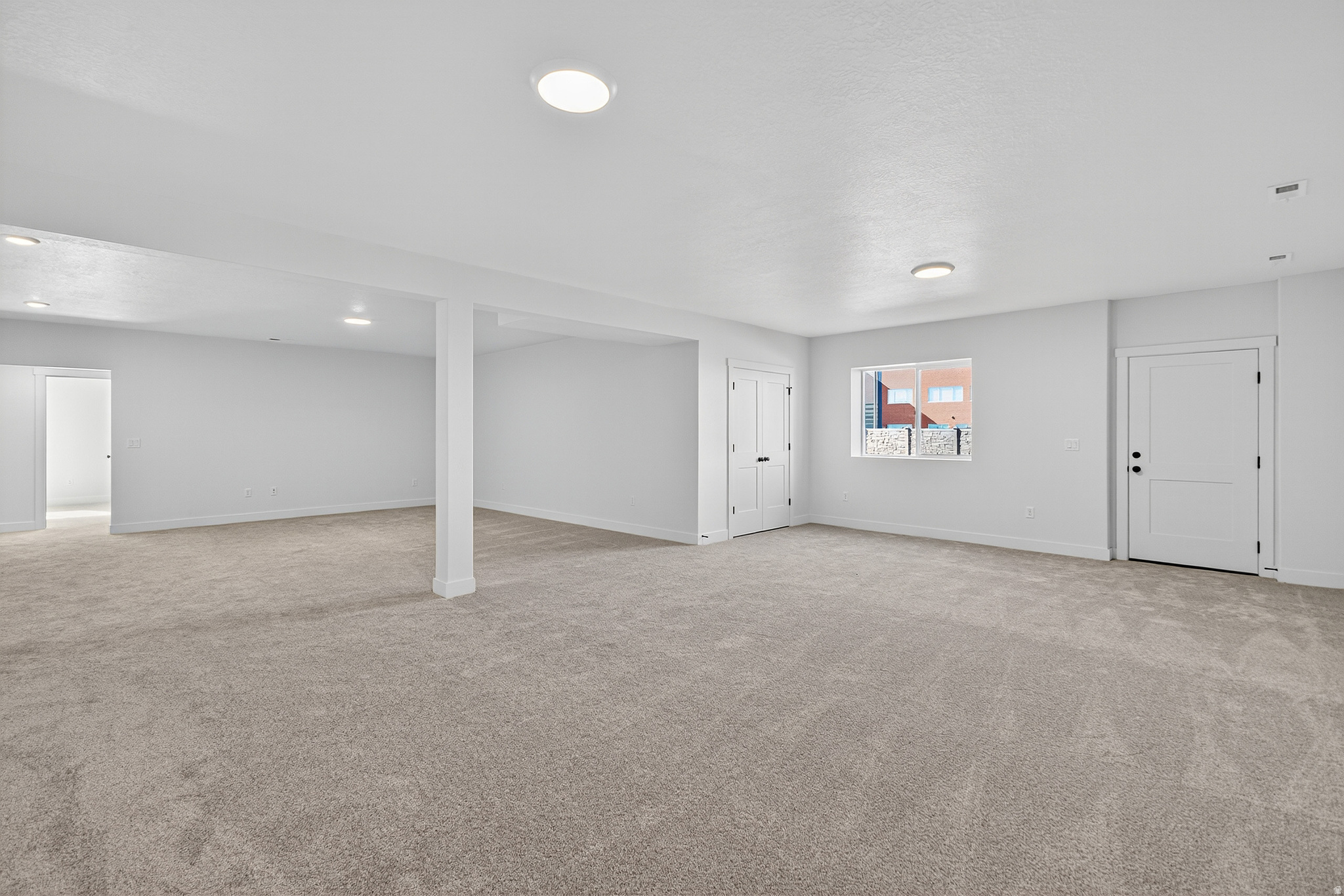 WEST RIDGE ESTATES - Residential