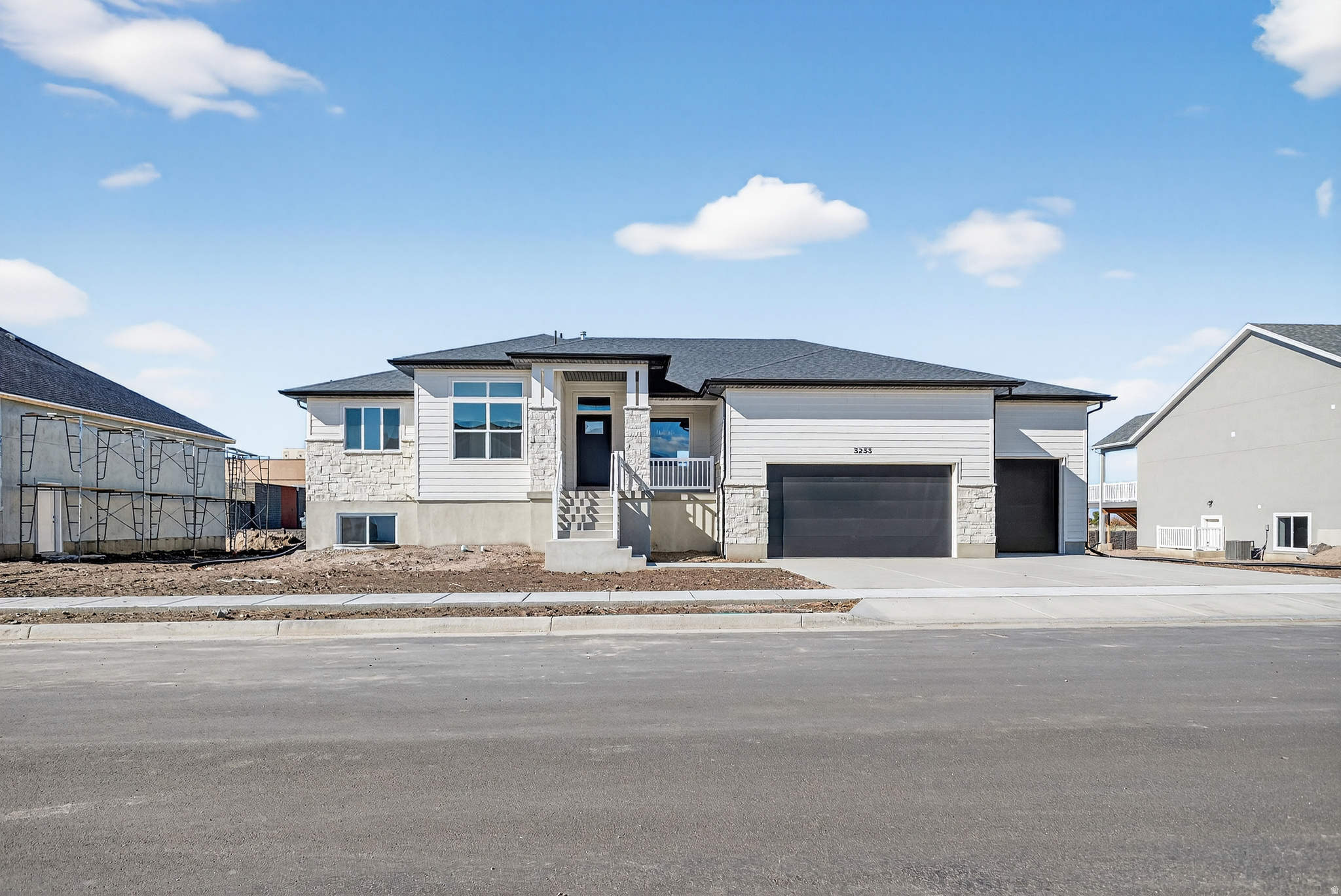 WEST RIDGE ESTATES - Residential