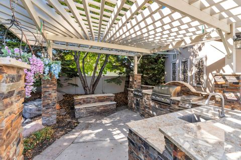 Tiny photo for 10365 N 6960 W, Highland, UT 84003 (MLS # 2129562)