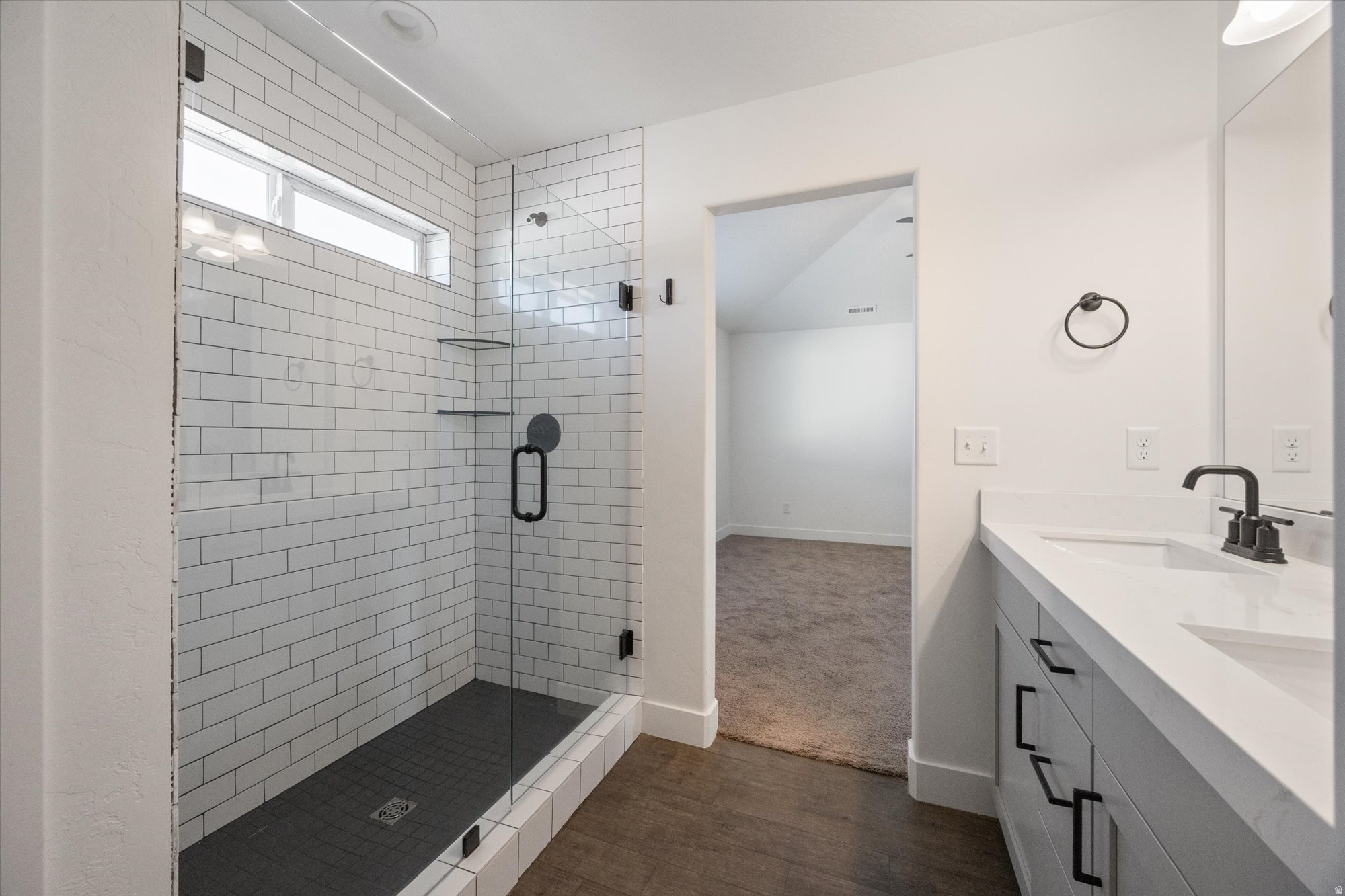 SILVERLAKE - Residential