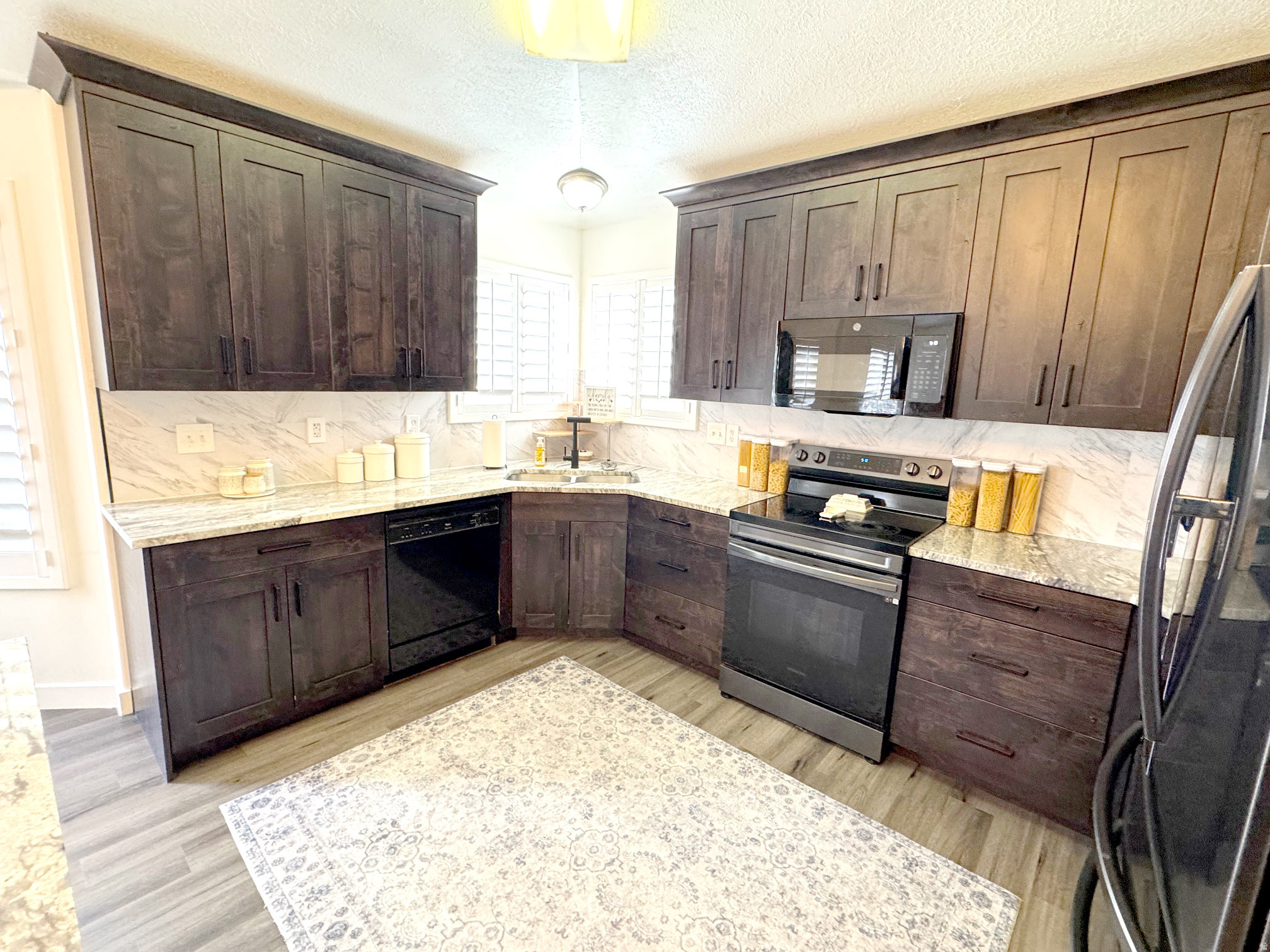 BLUESPRUCE ESTATES - Residential