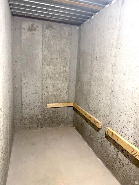 BLUESPRUCE ESTATES - Residential