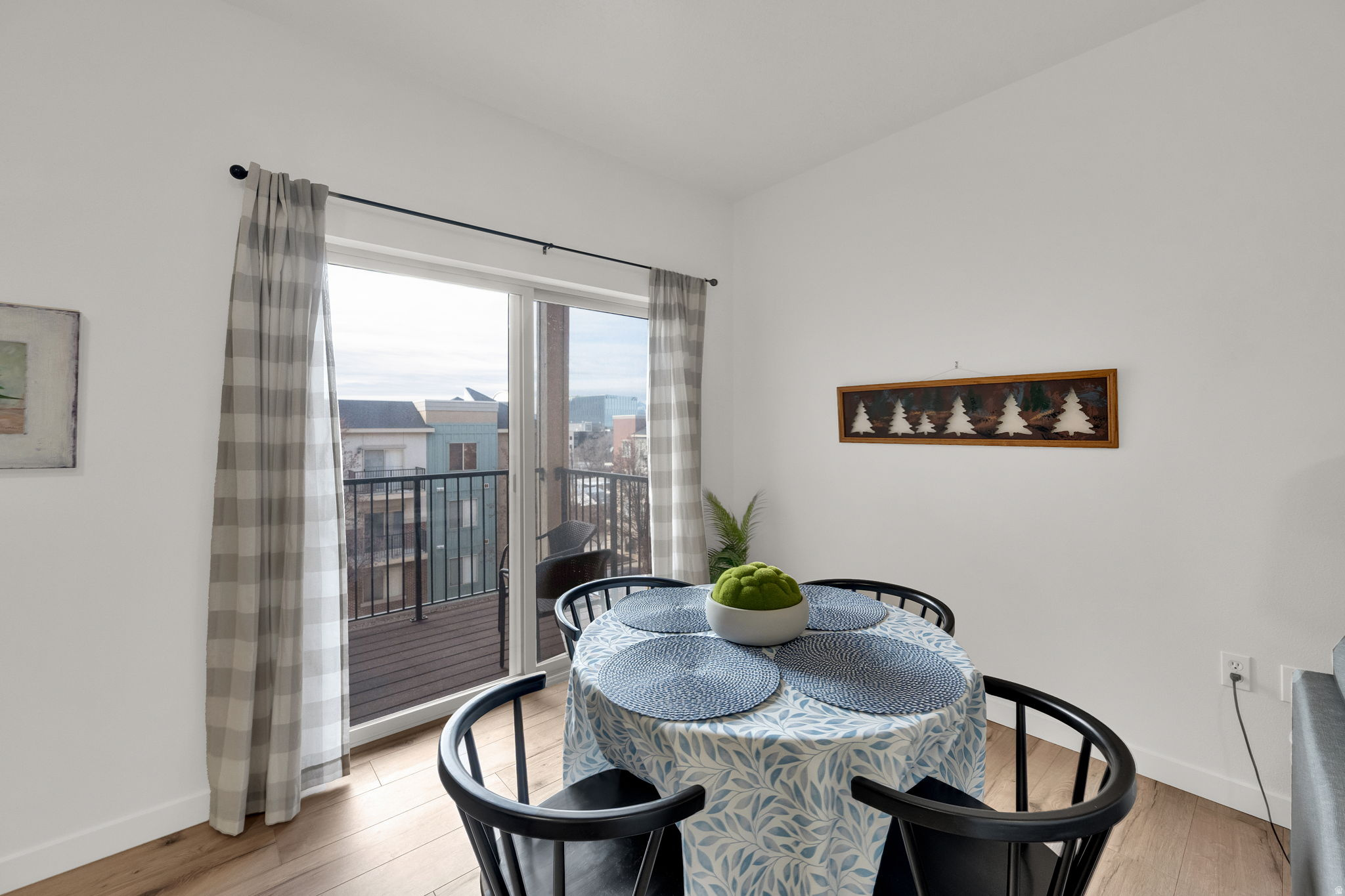 ALBIOIN VILLAGE - Residential