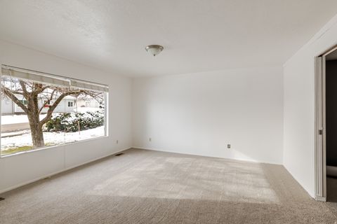 Tiny photo for 7040 W 600 N, Mendon, UT 84325 (MLS # 2126008)