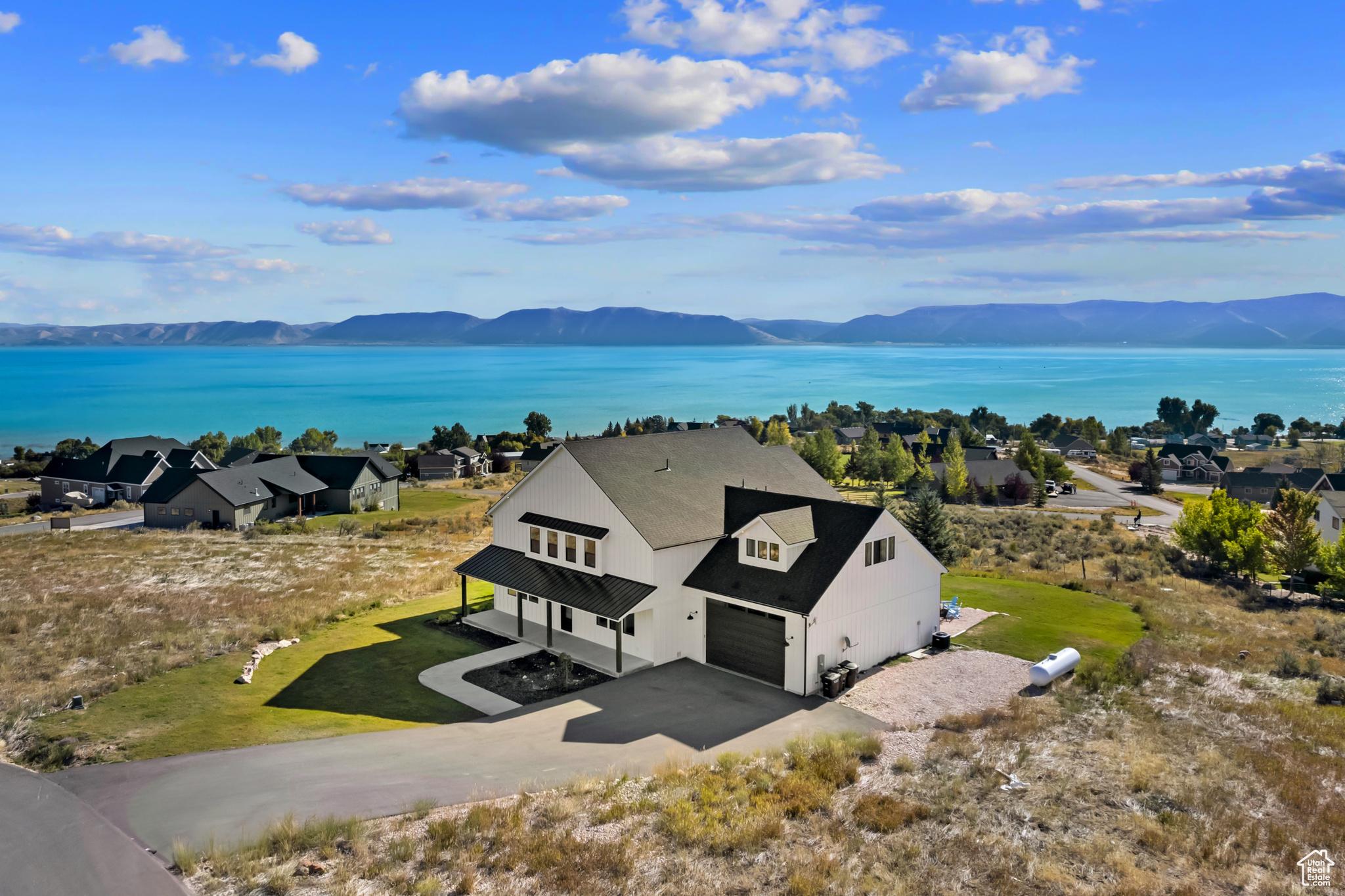 330 W Morning Star Cir, Garden City, Utah image 2
