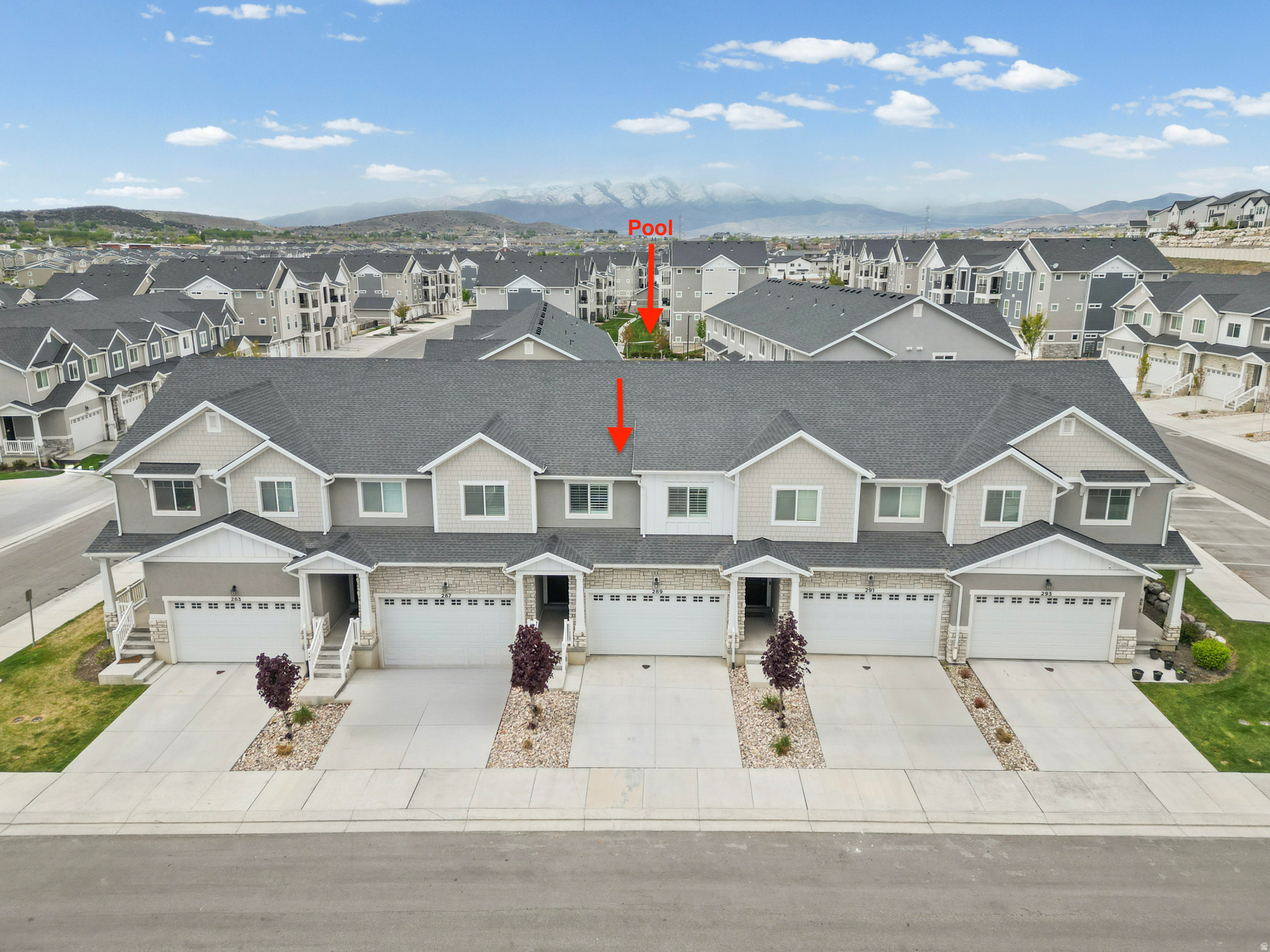 QUAILHILL - Residential