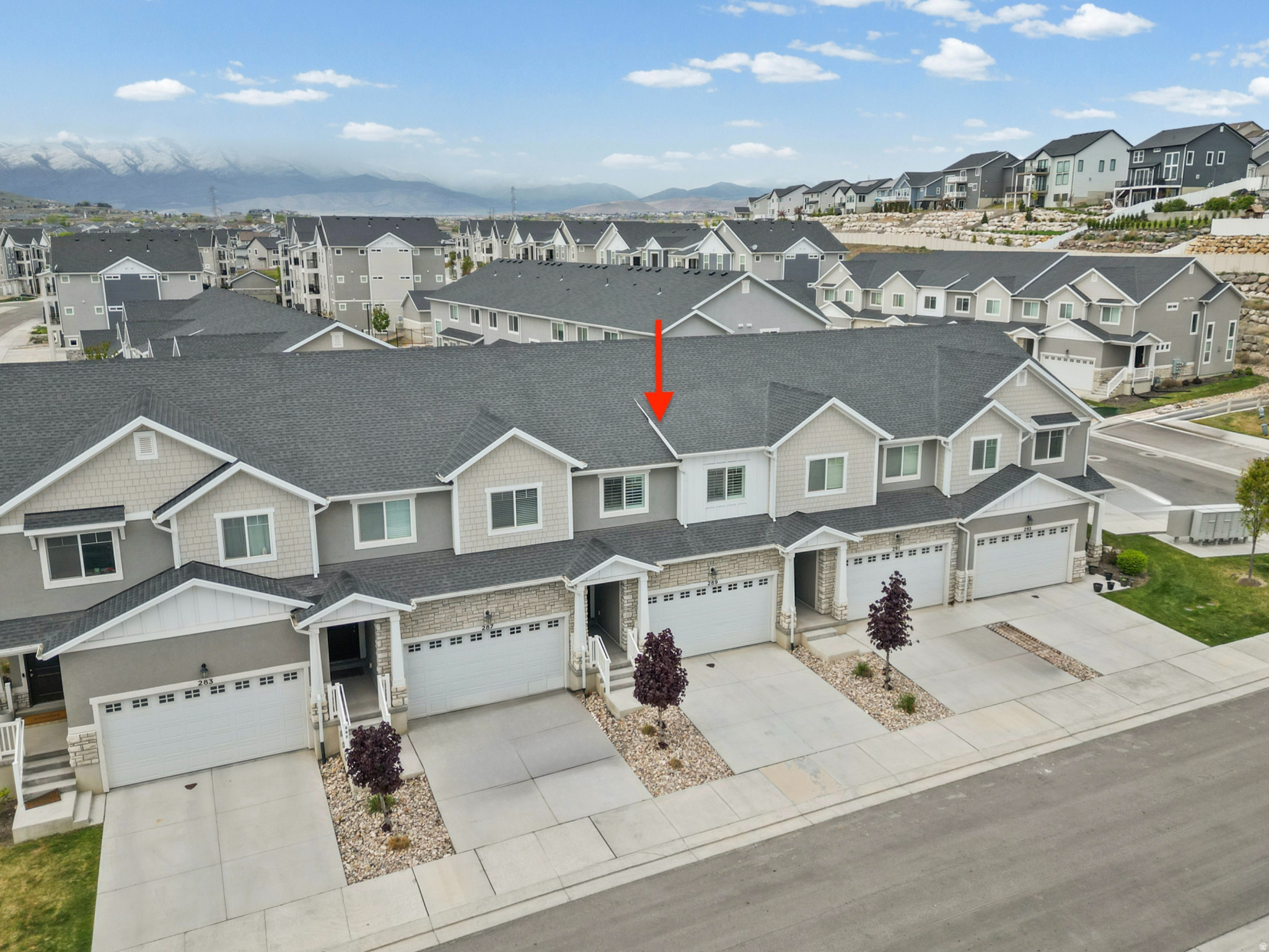 QUAILHILL - Residential