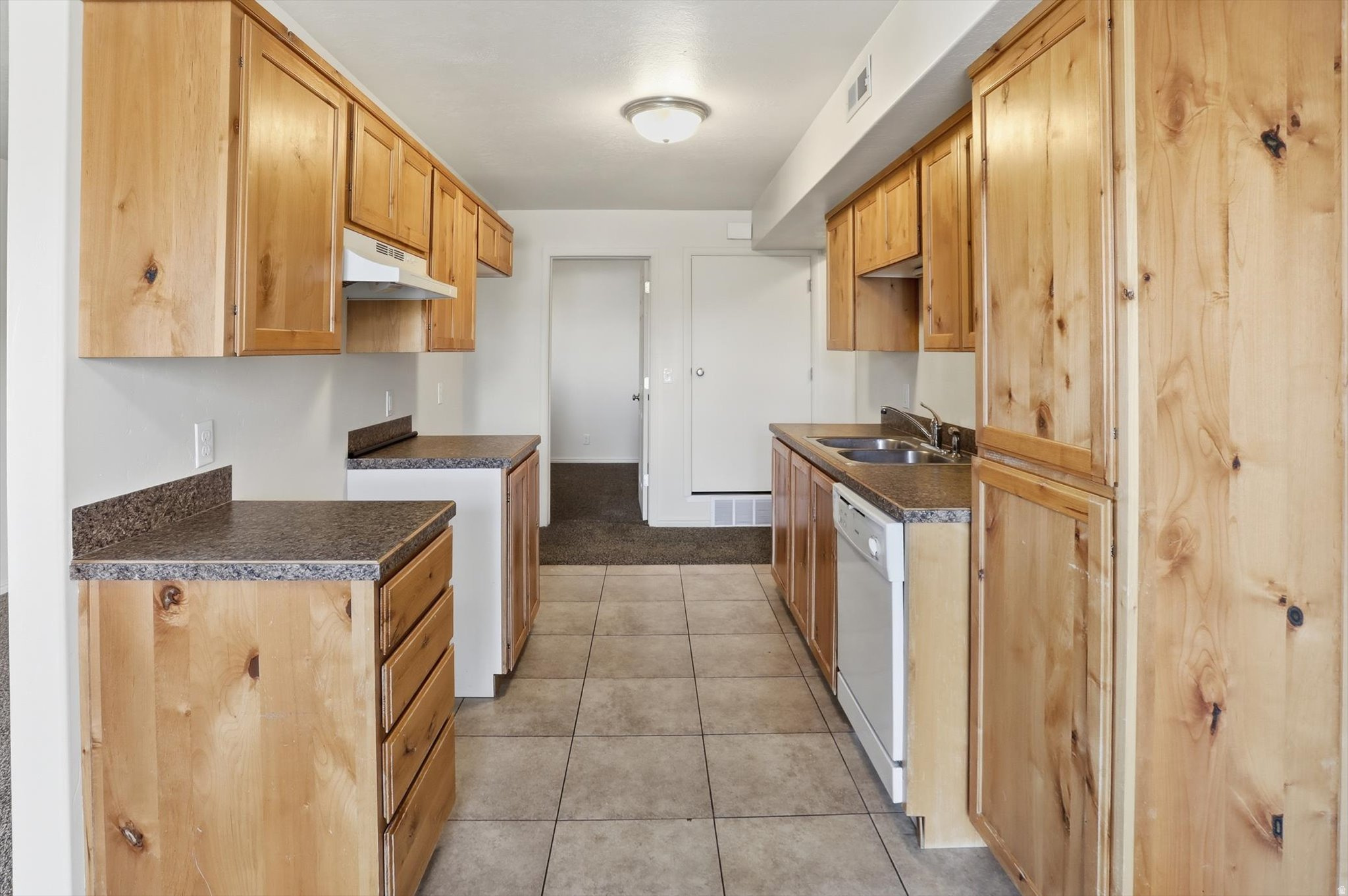 NORTHPOINT CONDOMINI - Residential