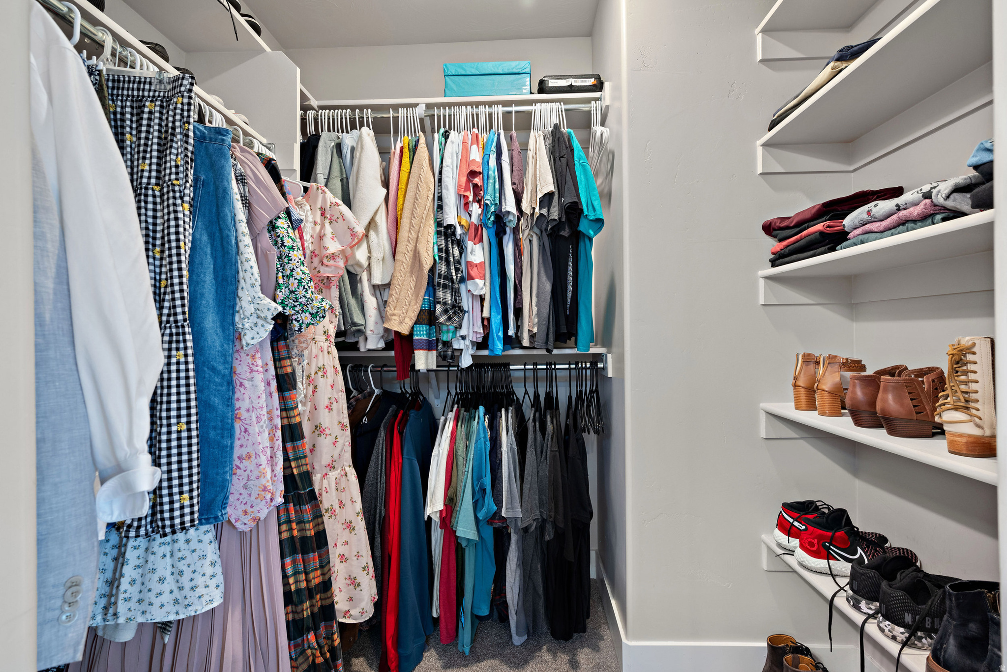 ROCKWELL RANGE - Residential