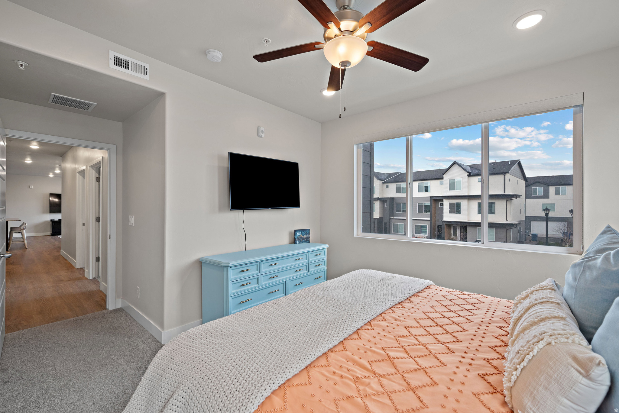 ROCKWELL RANGE - Residential