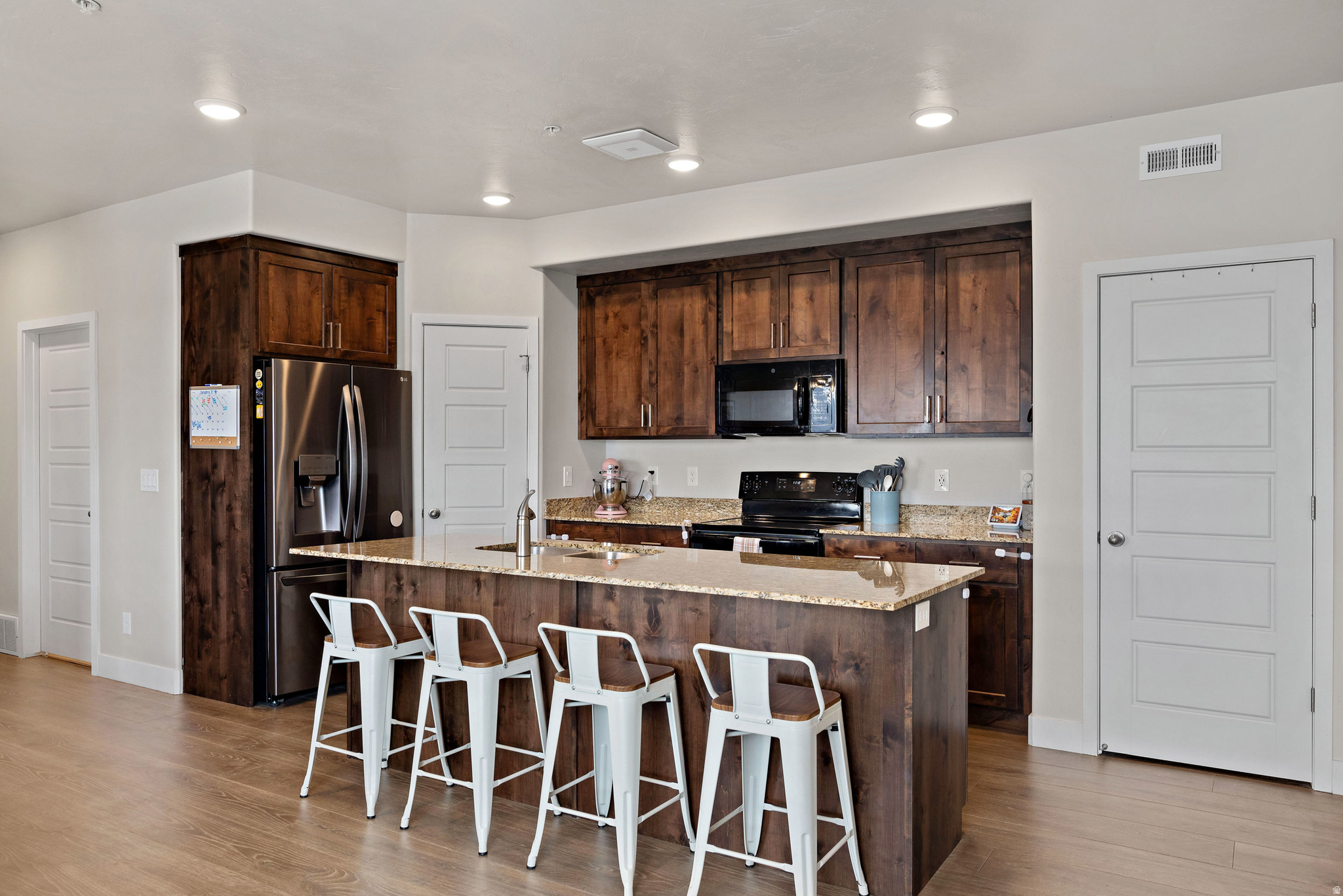 ROCKWELL RANGE - Residential