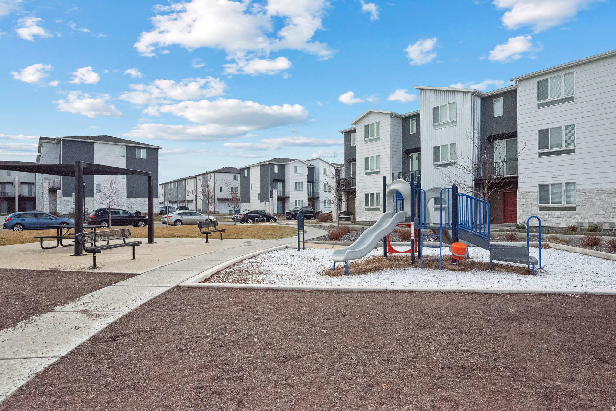 ROCKWELL RANGE - Residential