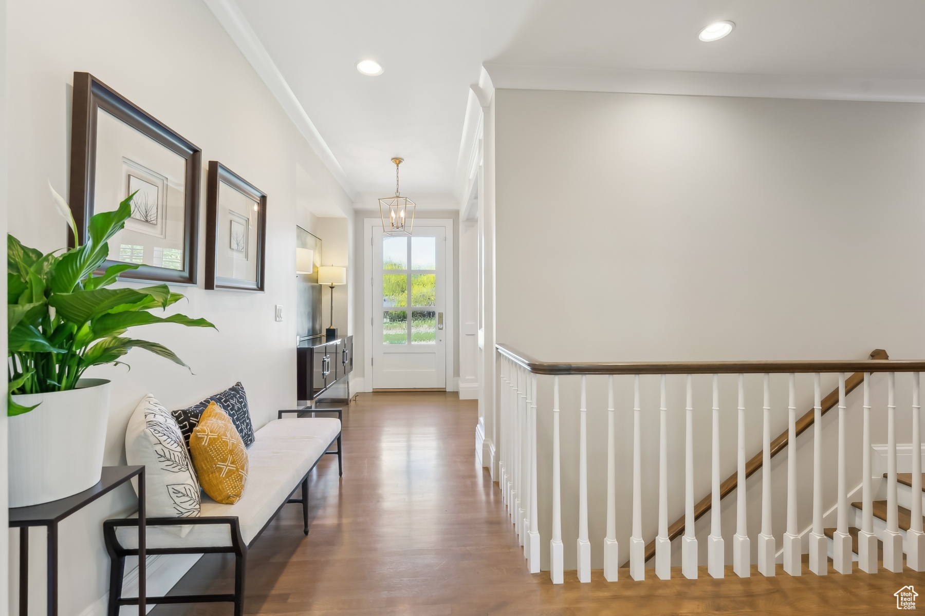 Salt Lake City, Utah 84108, United States, 4 Bedrooms Bedrooms, ,3 BathroomsBathrooms,Residential,Pending,130493