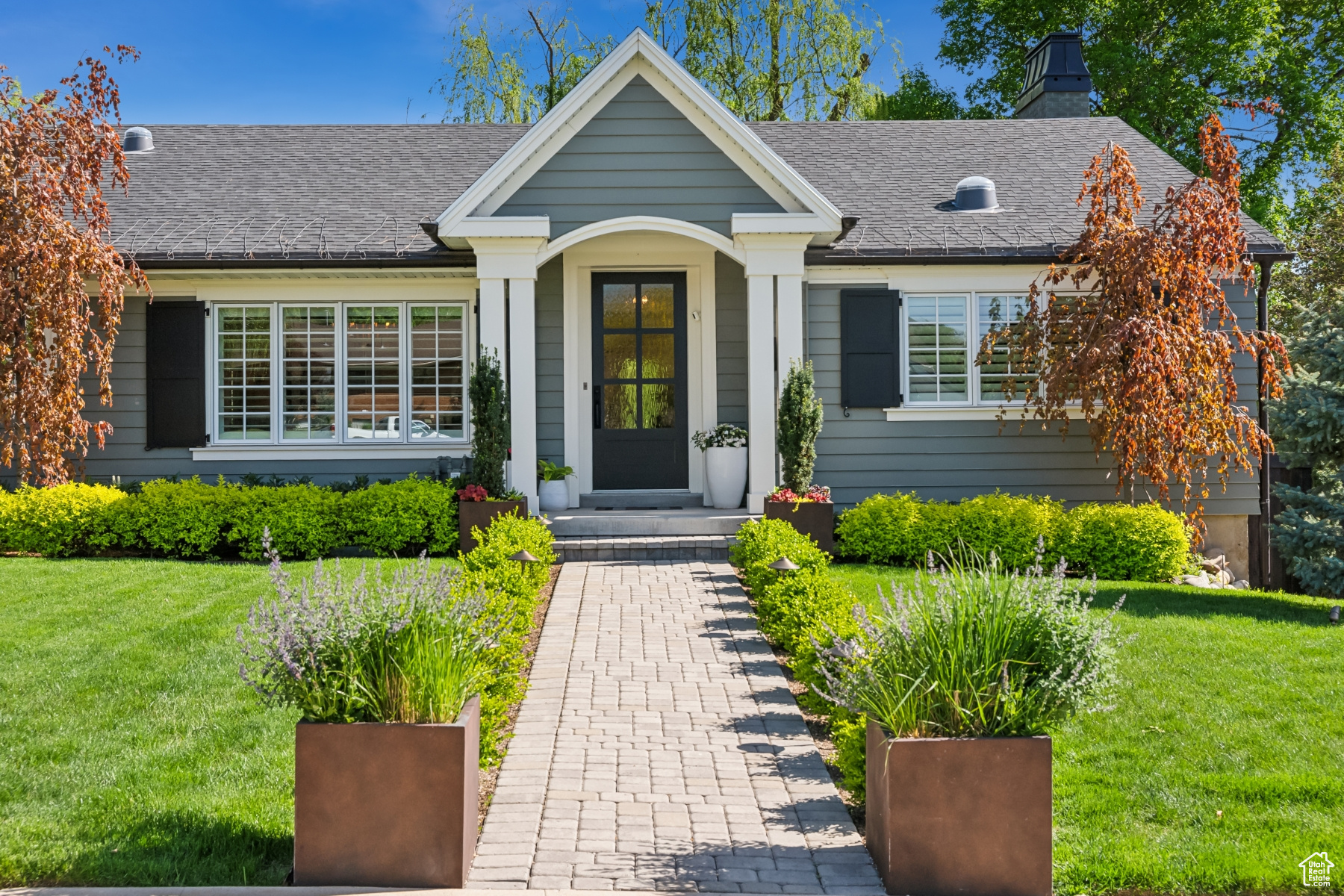 Salt Lake City, Utah 84108, United States, 4 Bedrooms Bedrooms, ,3 BathroomsBathrooms,Residential,Pending,130493