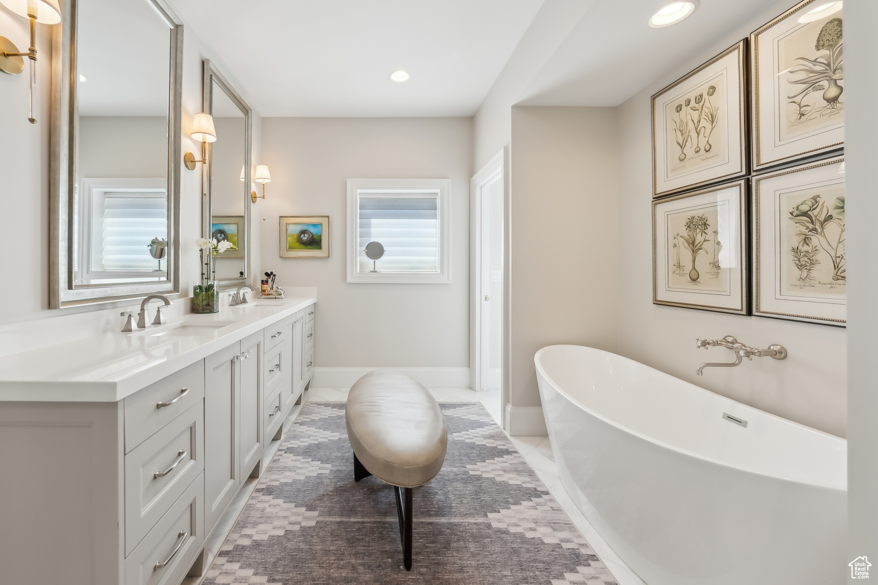 Salt Lake City, Utah 84108, United States, 4 Bedrooms Bedrooms, ,3 BathroomsBathrooms,Residential,Pending,130493