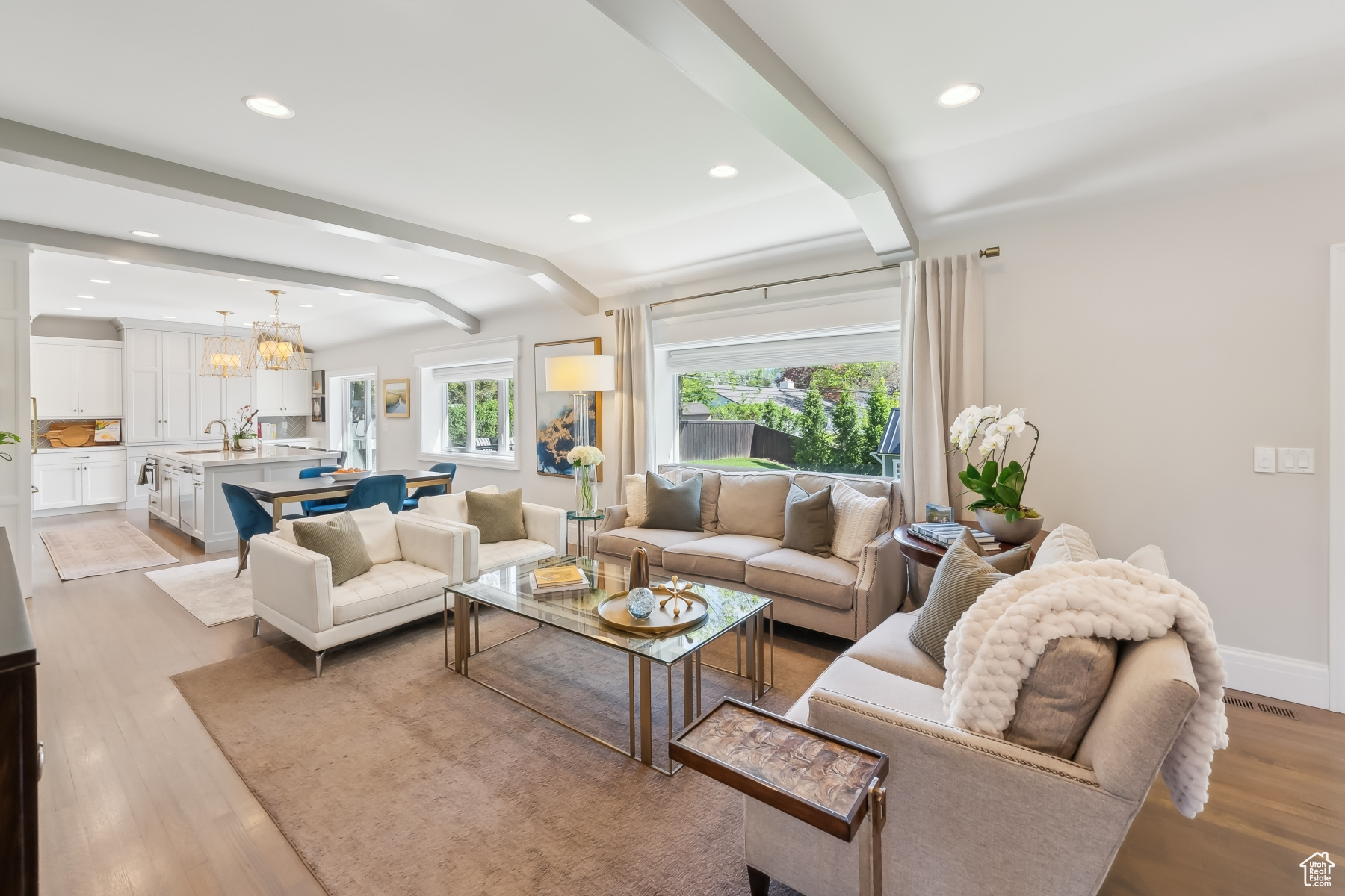 Salt Lake City, Utah 84108, United States, 4 Bedrooms Bedrooms, ,3 BathroomsBathrooms,Residential,Pending,130493