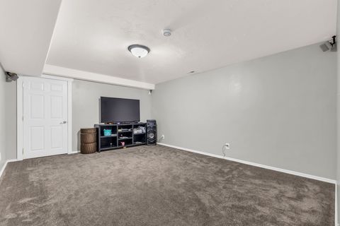 Tiny photo for 1373 N 2700 W, Clinton, UT 84015 (MLS # 2151098)