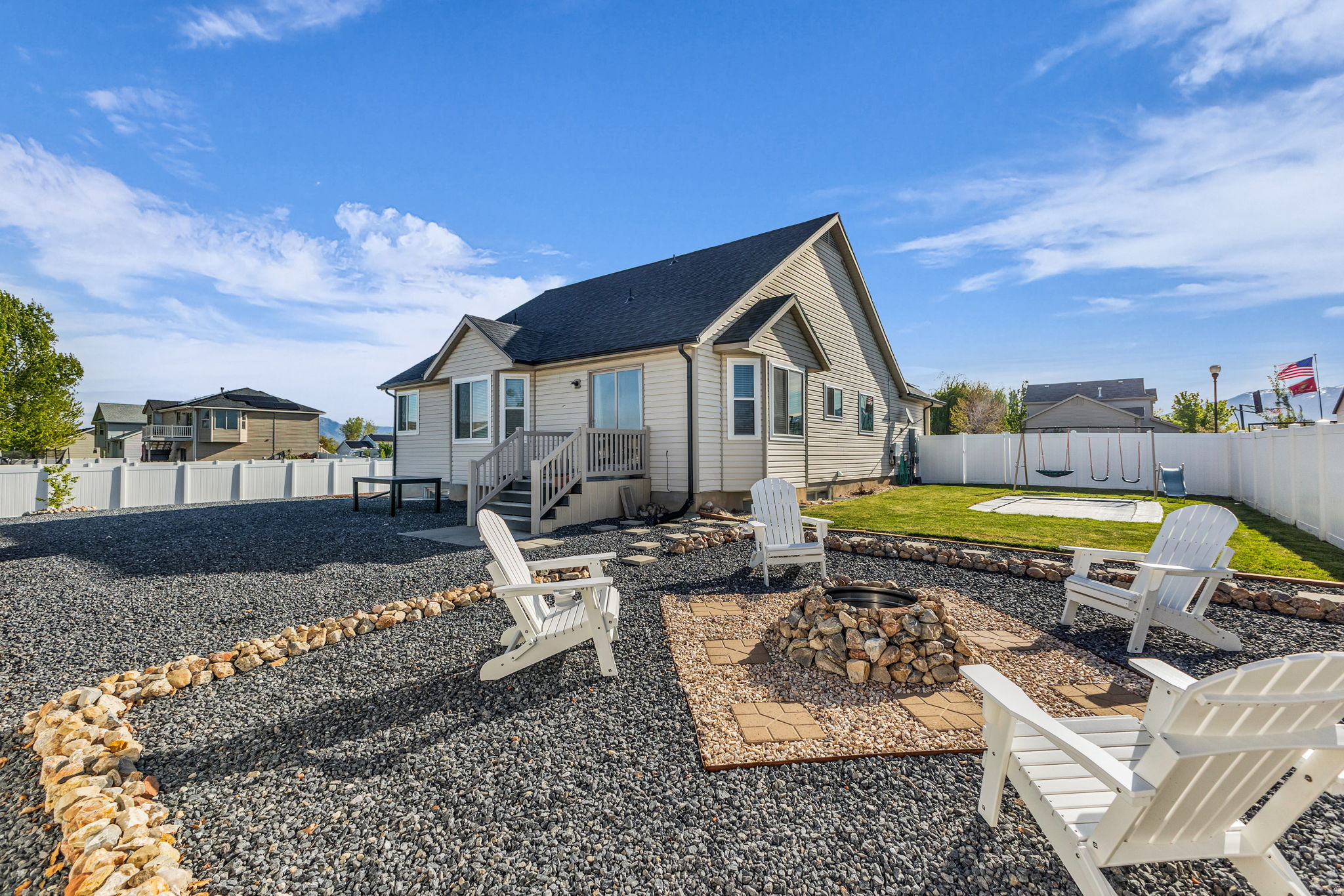 LEXINGTON ESTATES PH - Residential