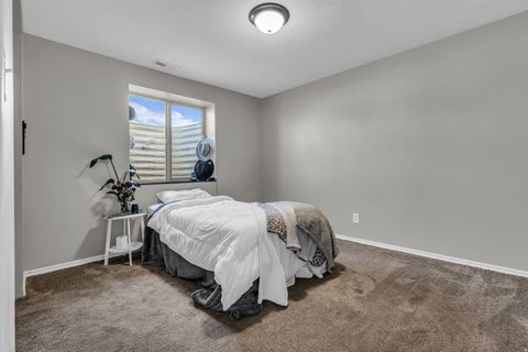 Tiny photo for 1373 N 2700 W, Clinton, UT 84015 (MLS # 2151098)
