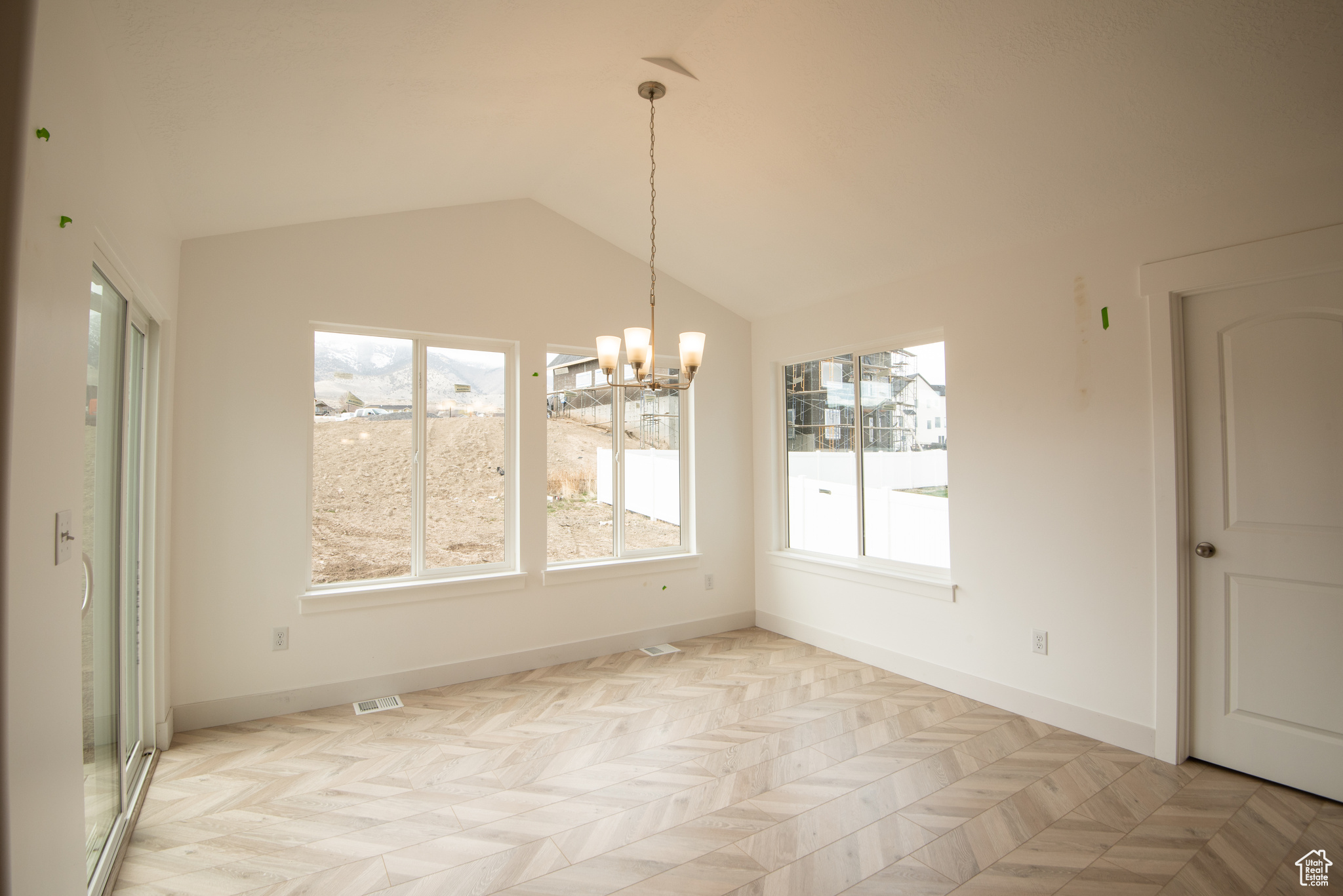 PARK ESTATES - Residential