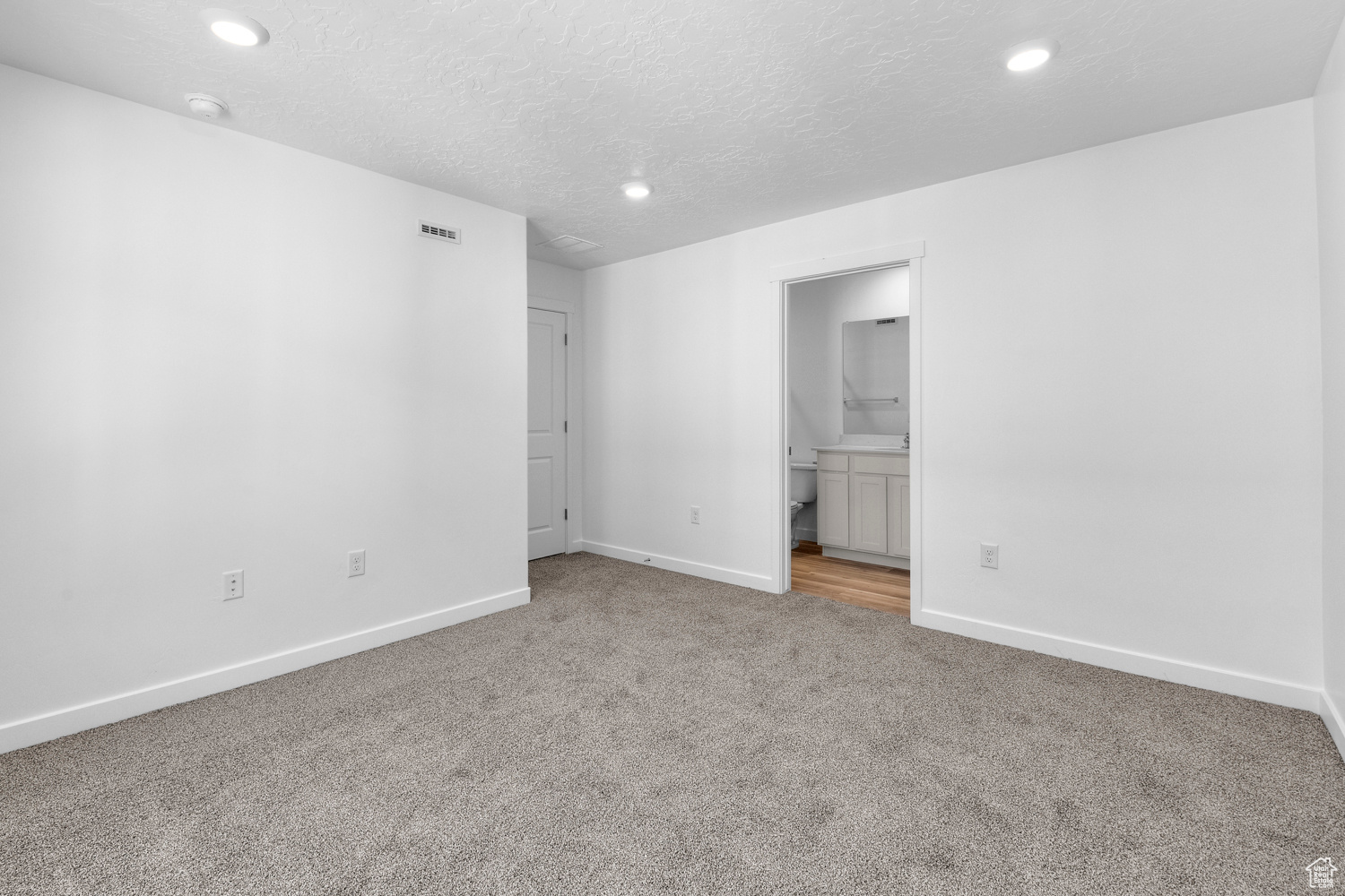 VIRIDIAN - Residential